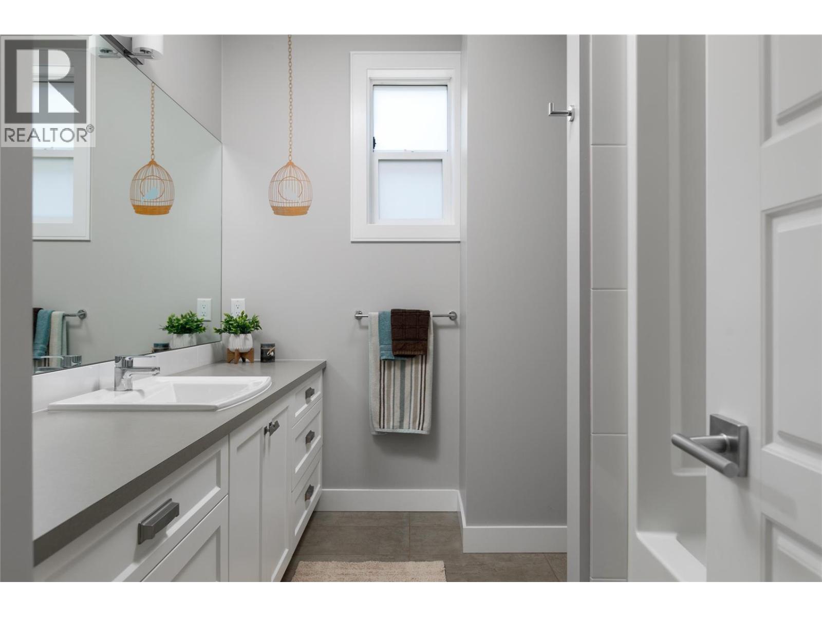  145 Whitetail Ridge, Vernon