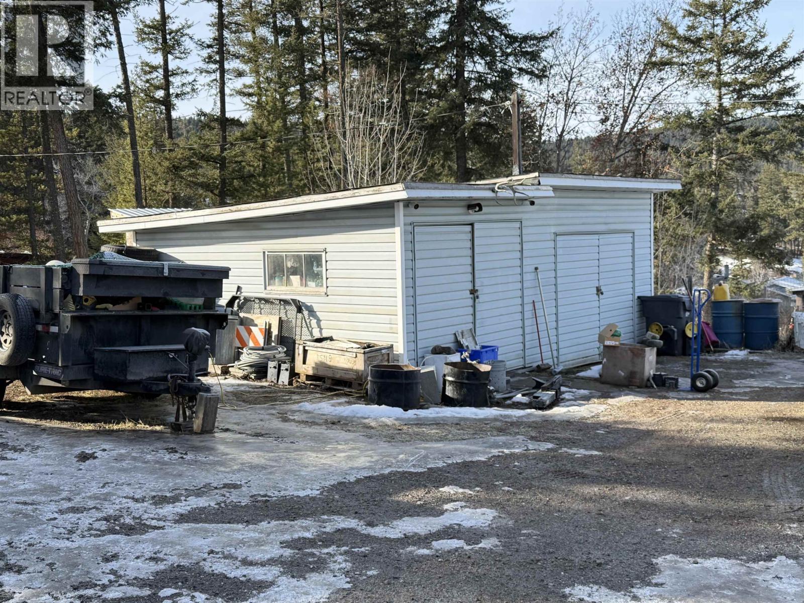 915 DOG CREEK ROAD, Williams Lake