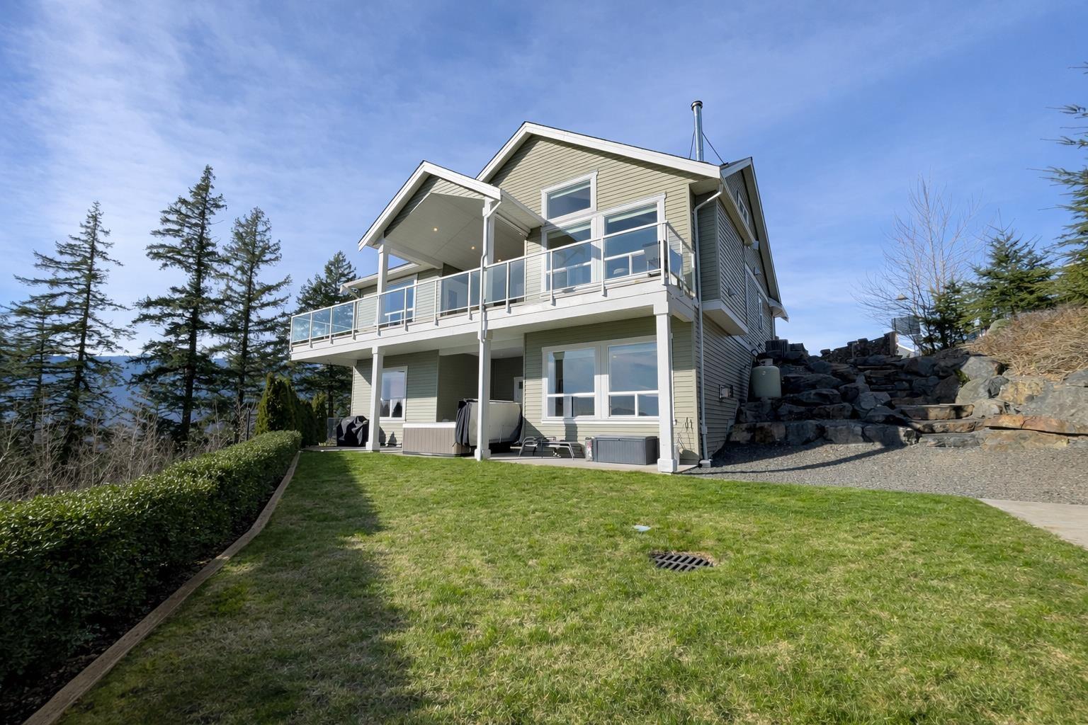 1399 HIGHLANDS BOULEVARD, Mt Woodside, Agassiz