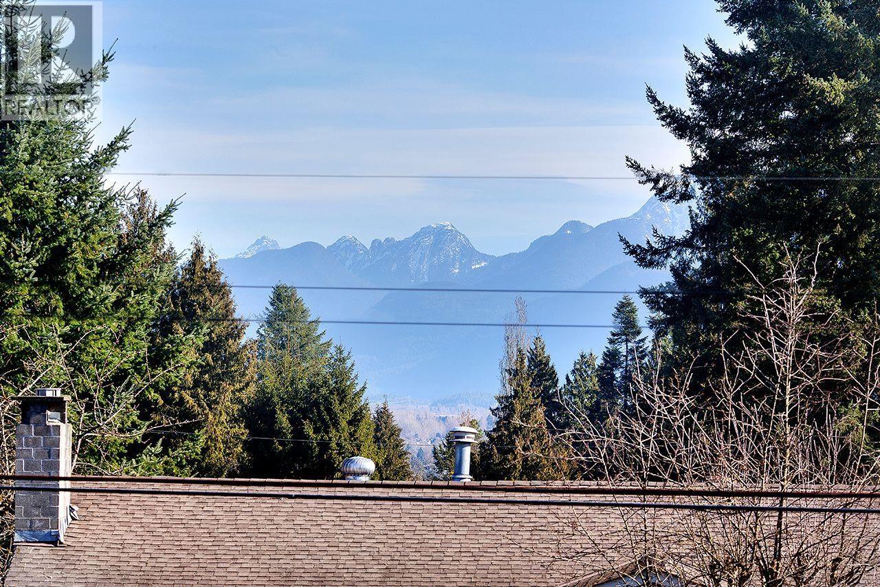 2132 ANITA DRIVE, Port Coquitlam