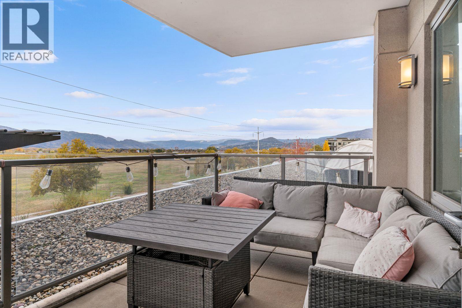 303 2040 Springfield Road, Kelowna