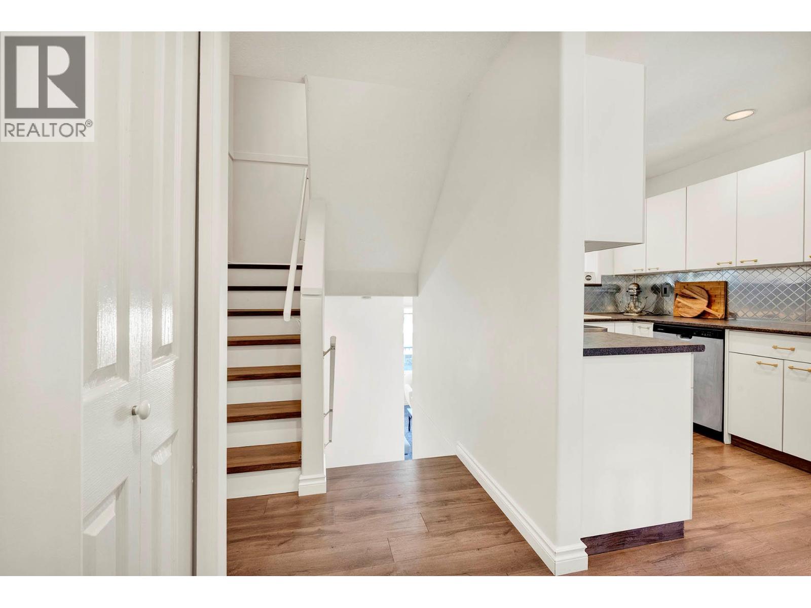 22 411 ABERDEEN Drive, Kamloops