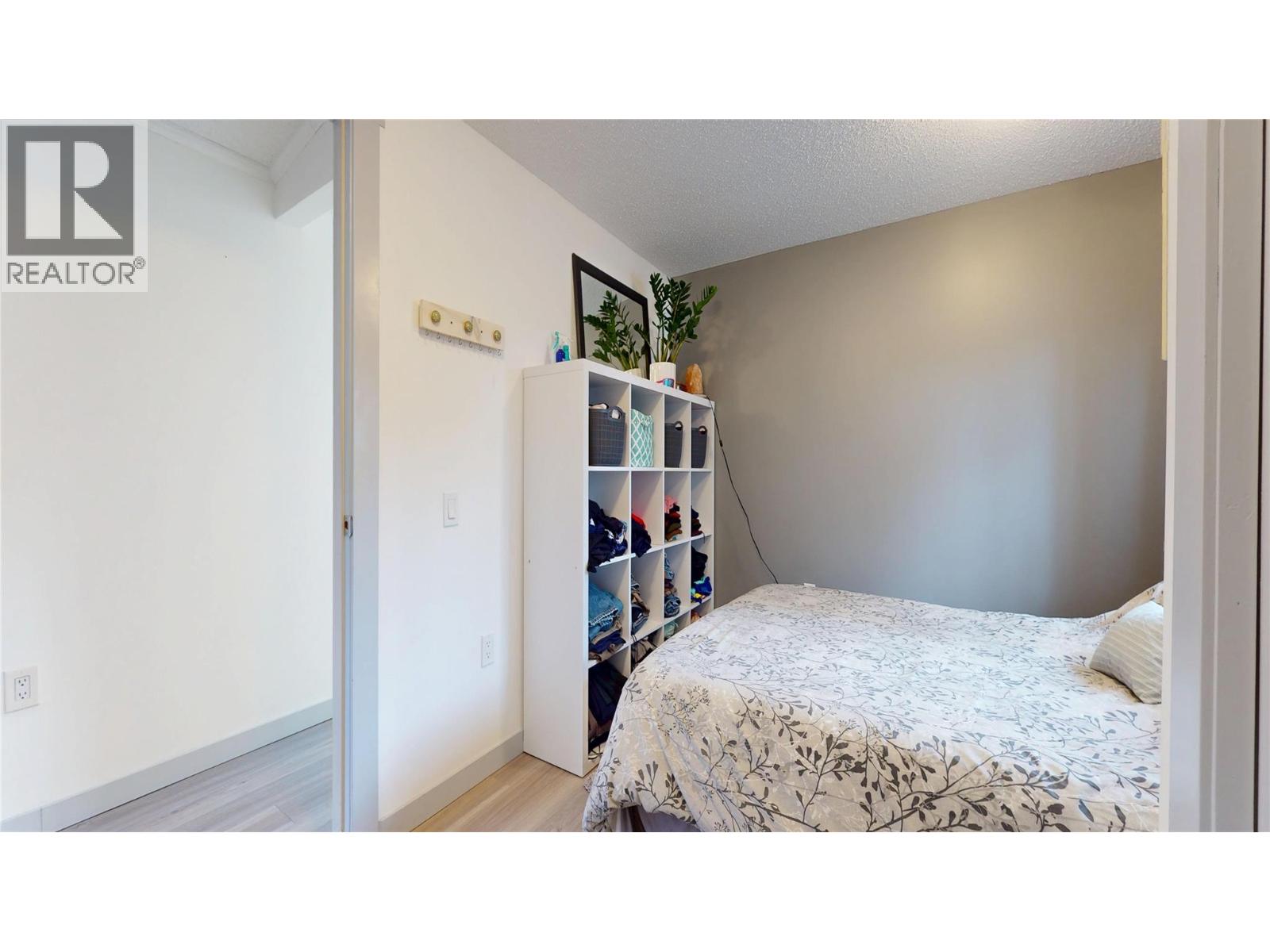 9 700 Patterson Street West, Cranbrook