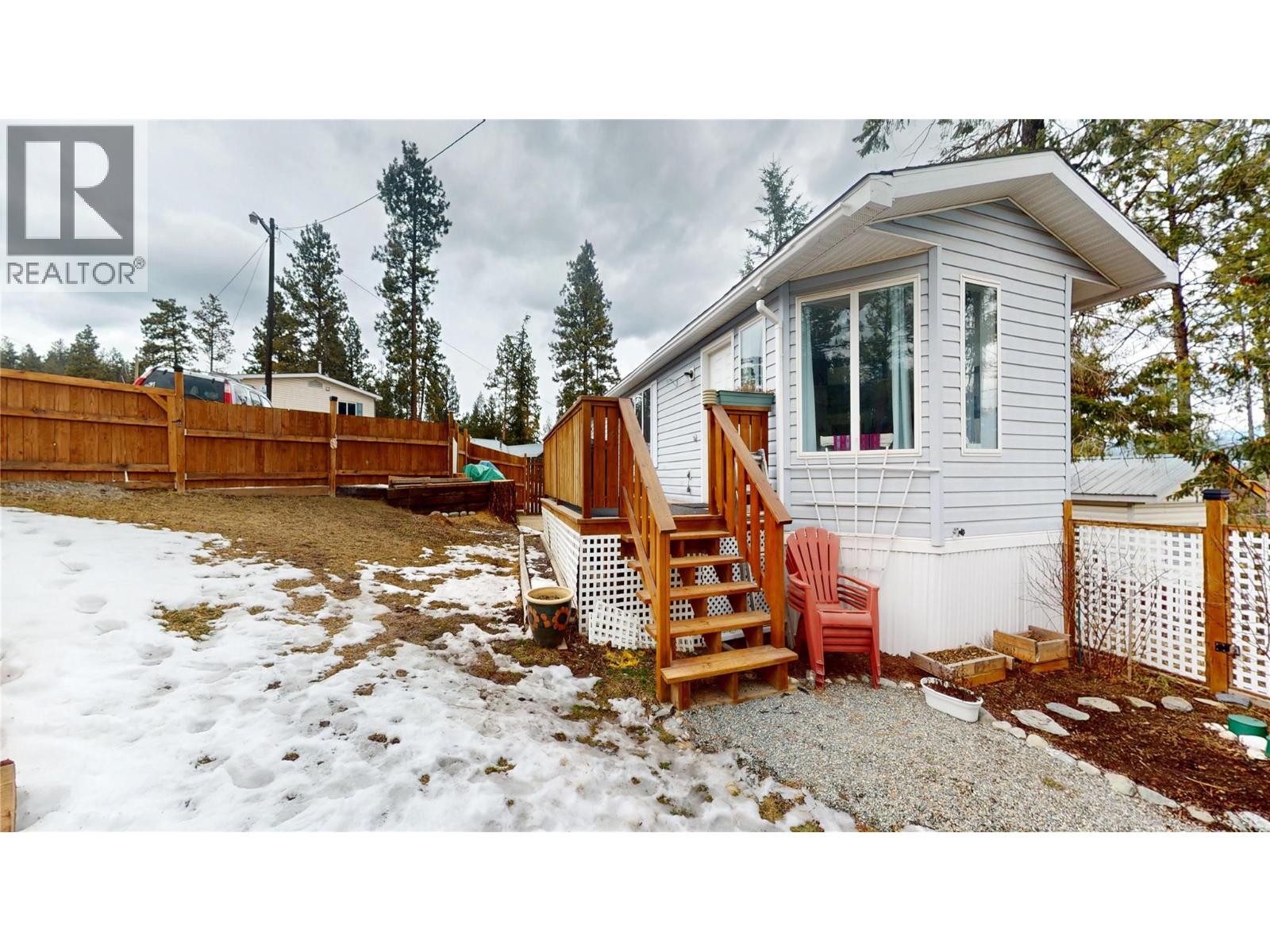 9 700 Patterson Street West, Cranbrook