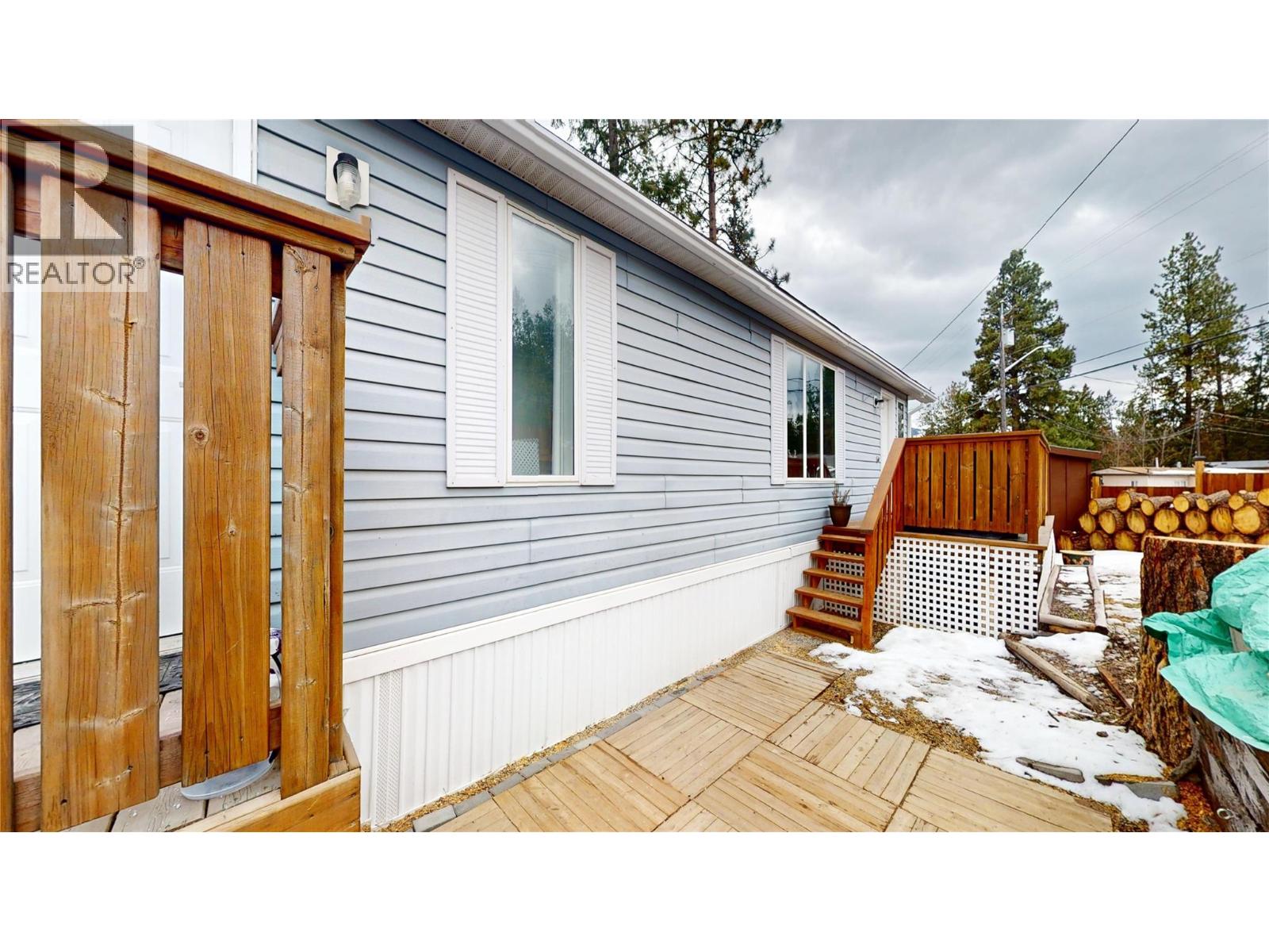 9 700 Patterson Street West, Cranbrook