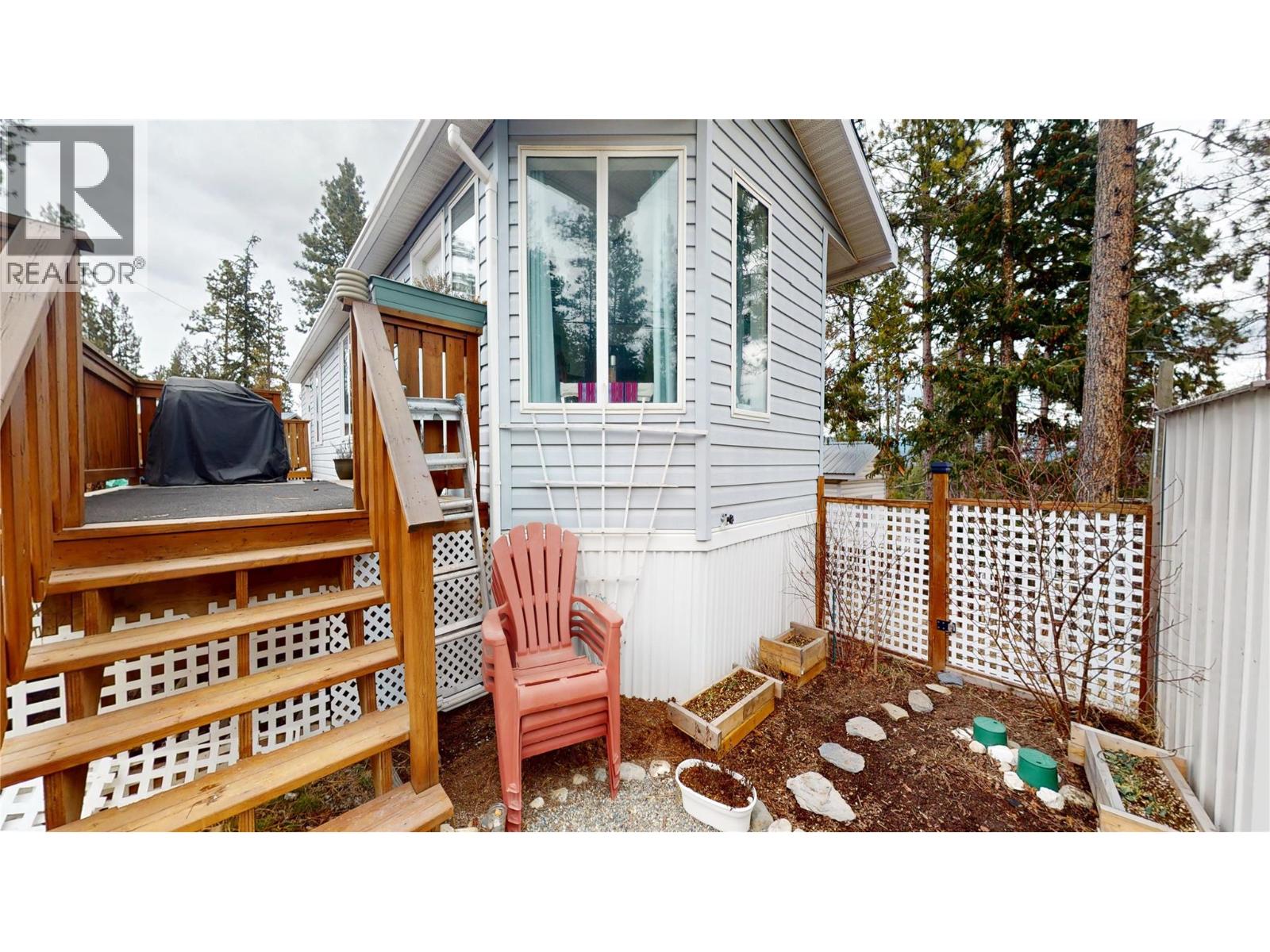 9 700 Patterson Street West, Cranbrook