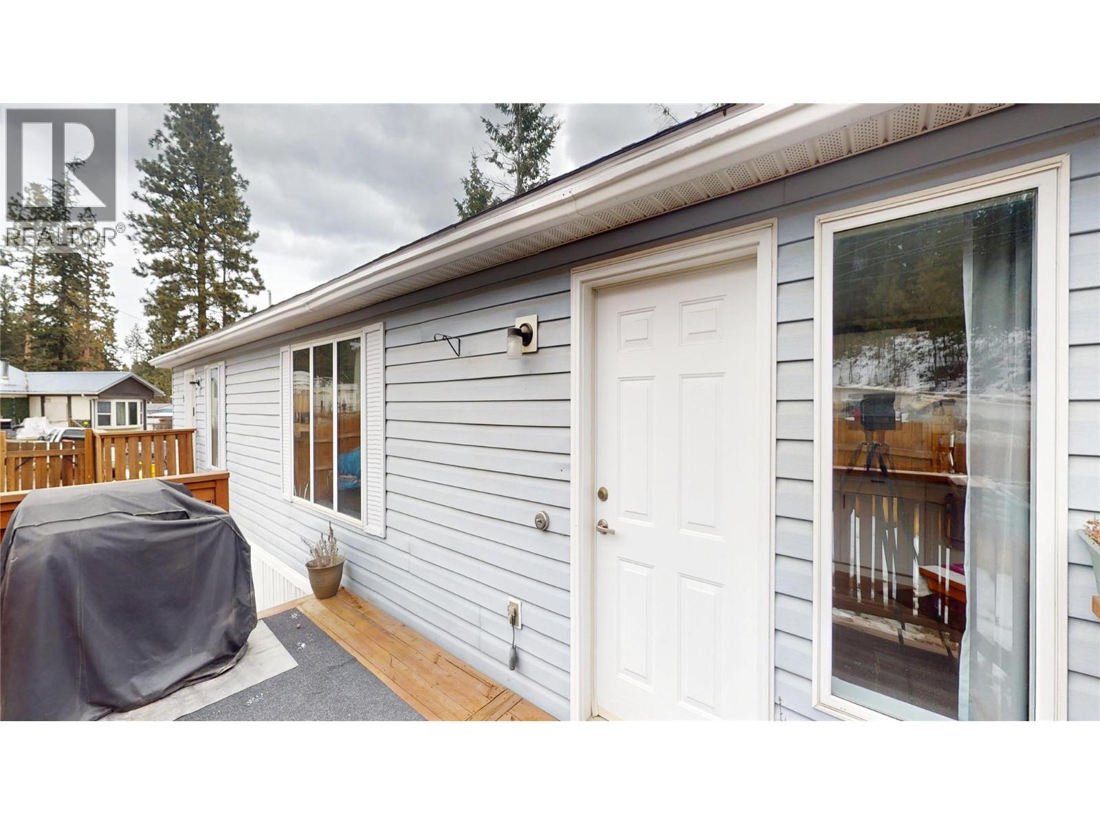 9 700 Patterson Street West, Cranbrook