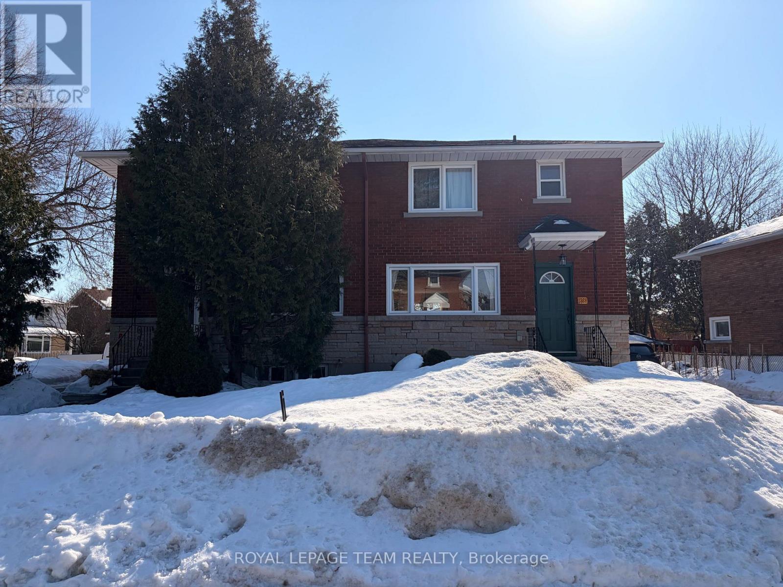 1270 & 1268 Erie Ave side-by-side duplex