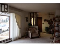 105 Magnan Street, Gravelbourg, SK S0H1X0 Photo 15
