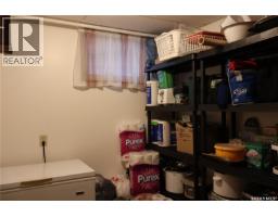 105 Magnan Street, Gravelbourg, SK S0H1X0 Photo 30