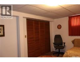 105 Magnan Street, Gravelbourg, SK S0H1X0 Photo 33