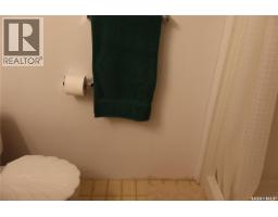 105 Magnan Street, Gravelbourg, SK S0H1X0 Photo 37