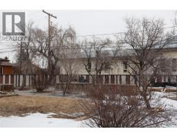 105 Magnan Street, Gravelbourg, SK S0H1X0 Photo 43