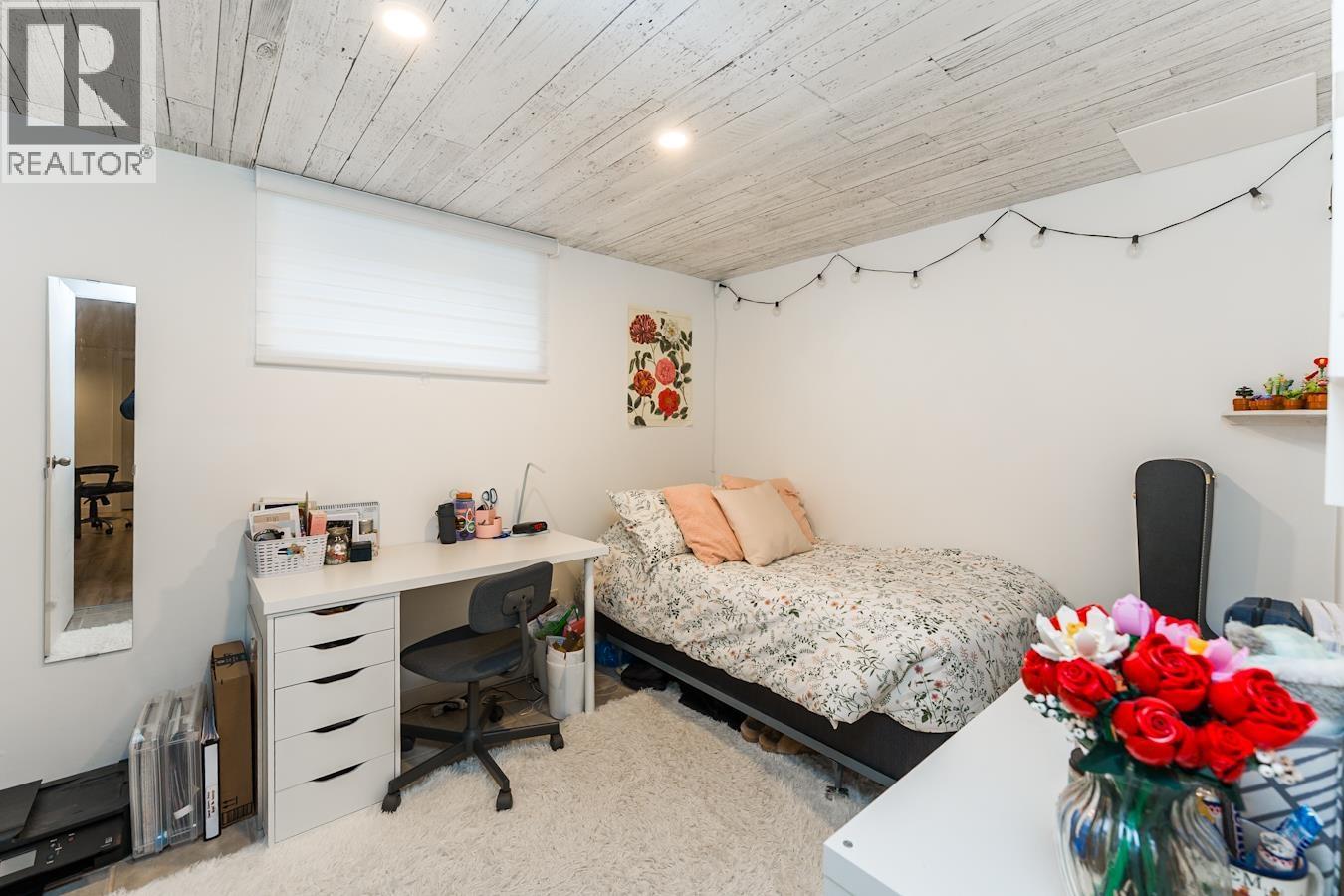 1190 EWERT STREET - 9