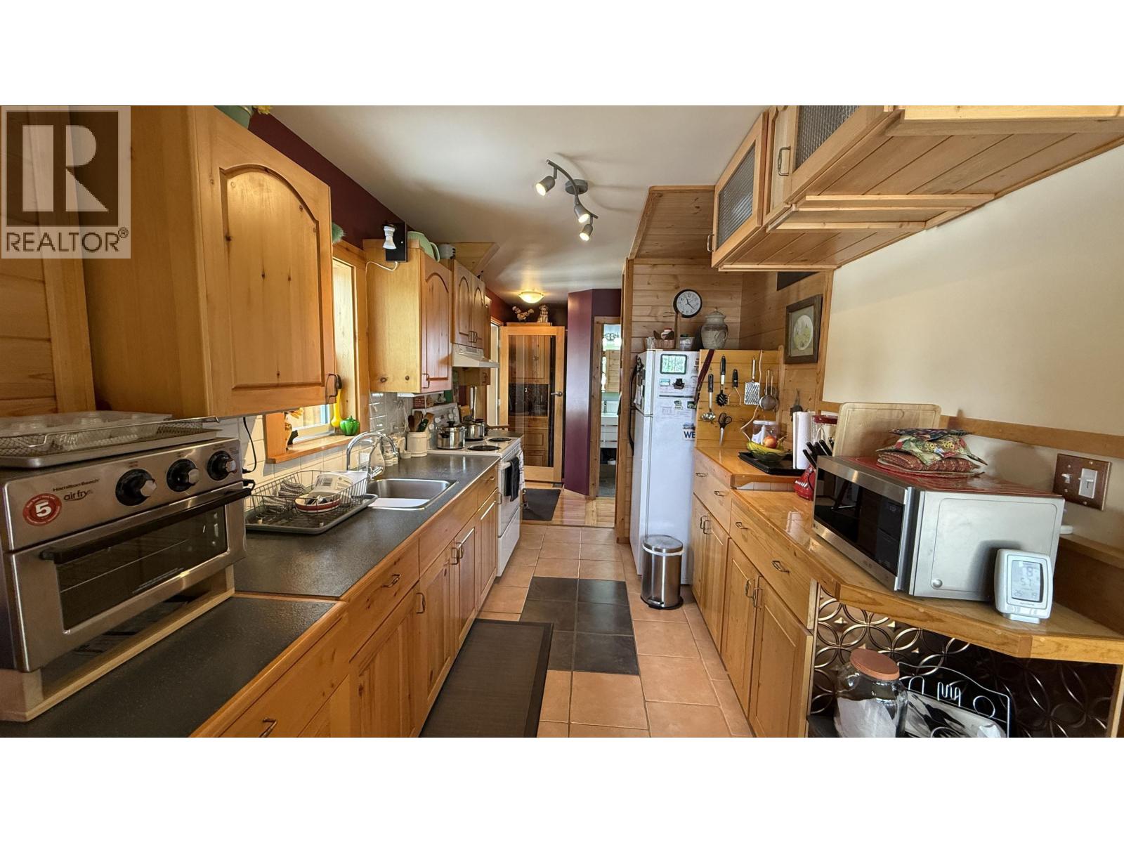 6664 LITTLE GREEN LAKE ROAD - 5