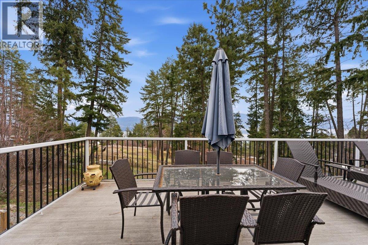 309 Killarney Way, Vernon