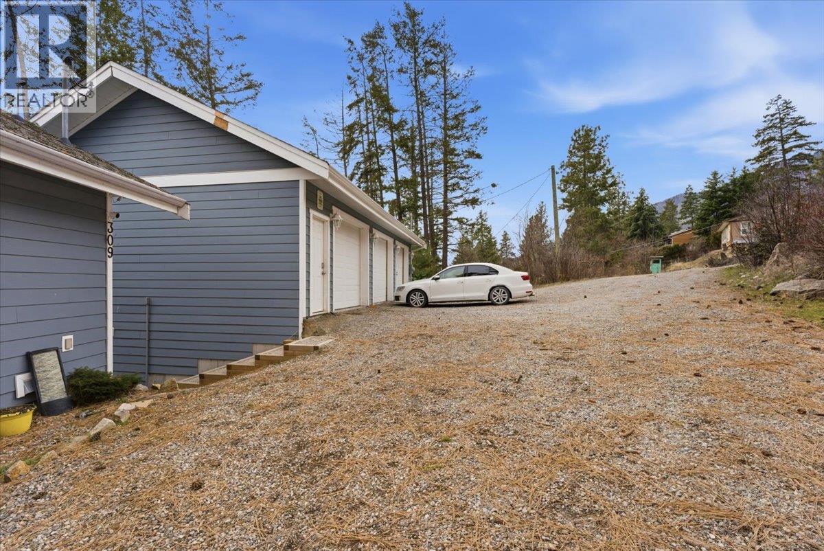 309 Killarney Way, Vernon