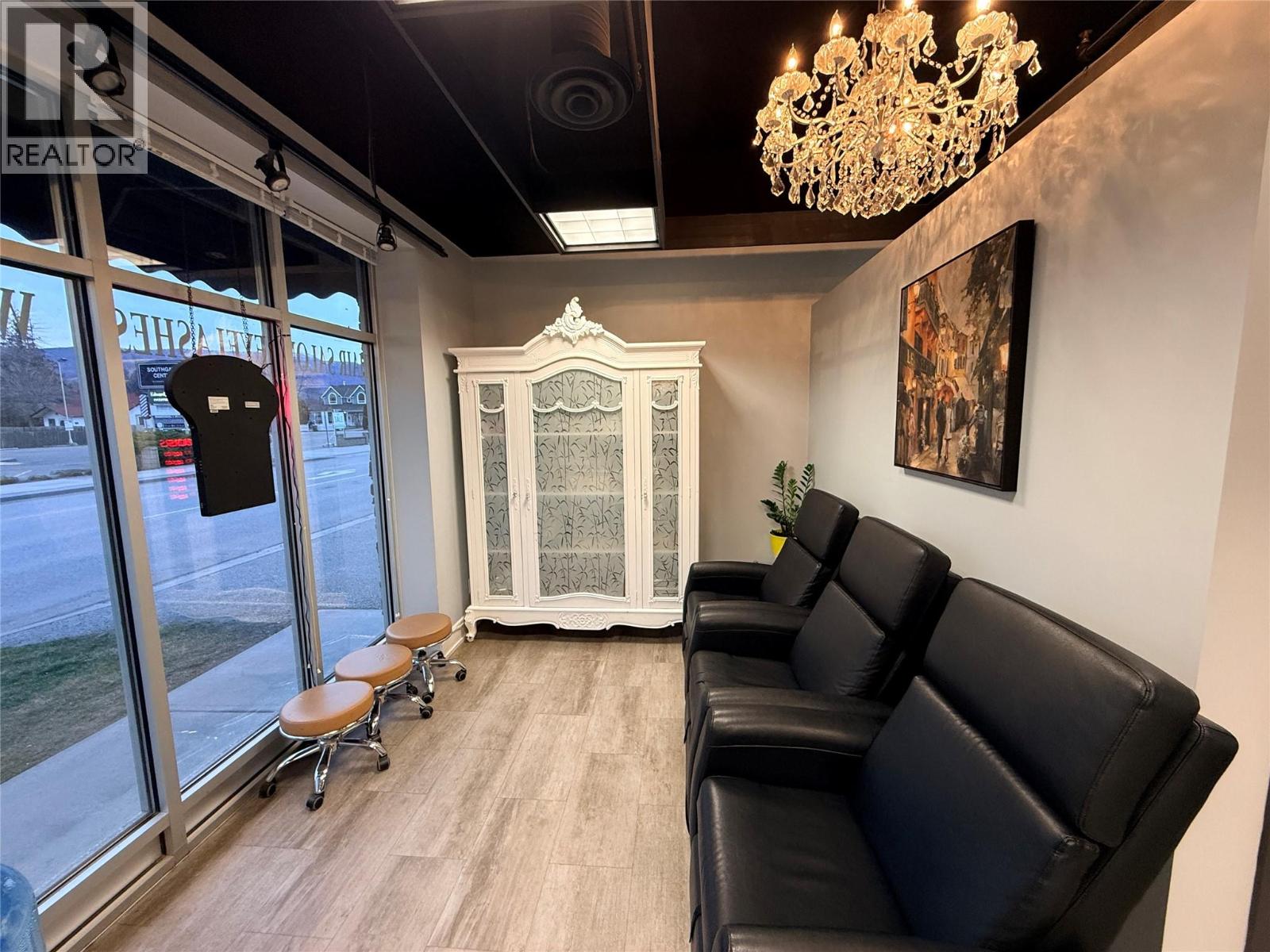  2653 Pandosy Street, Kelowna