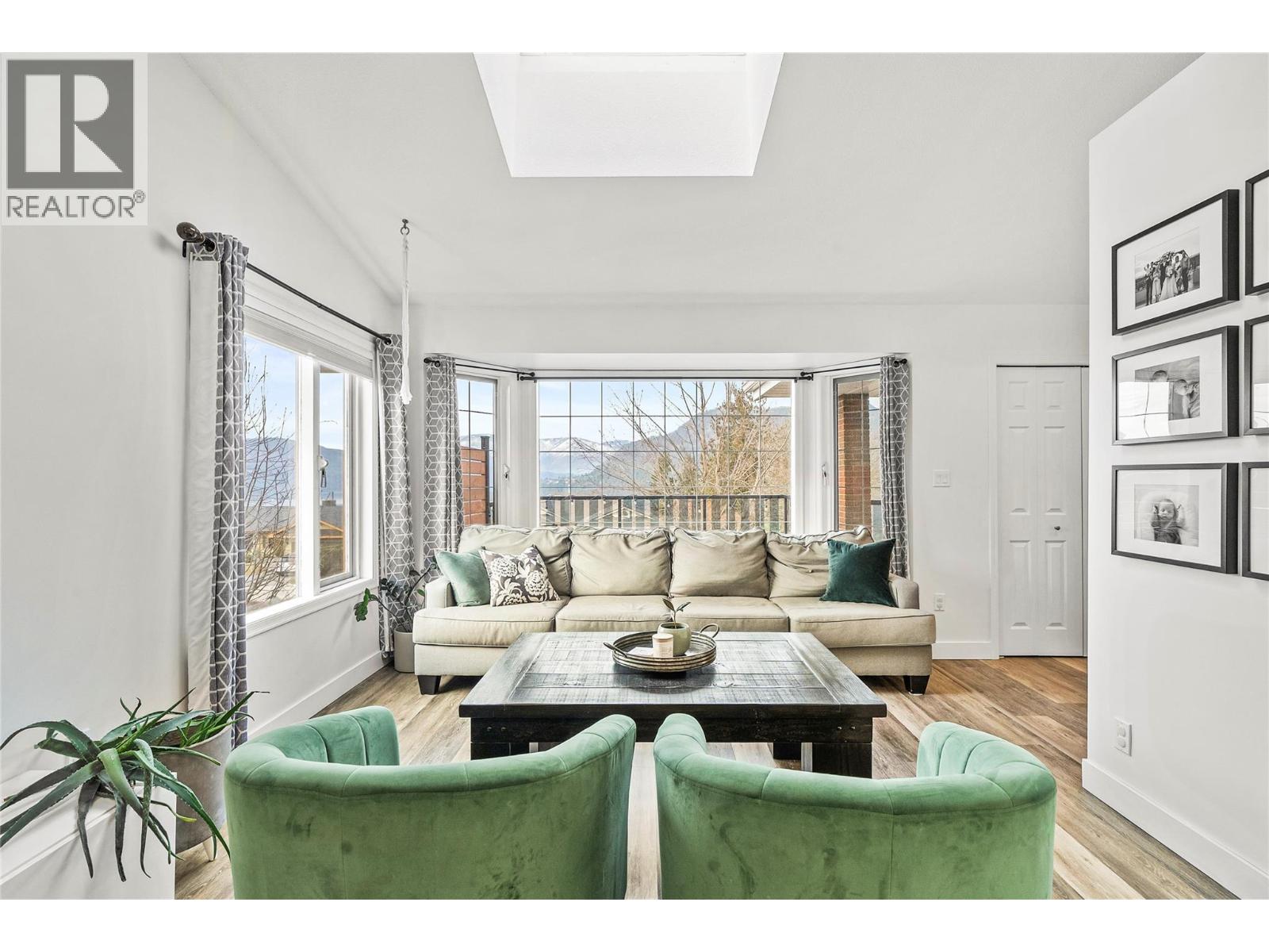 2620 Grand View Place, Blind Bay