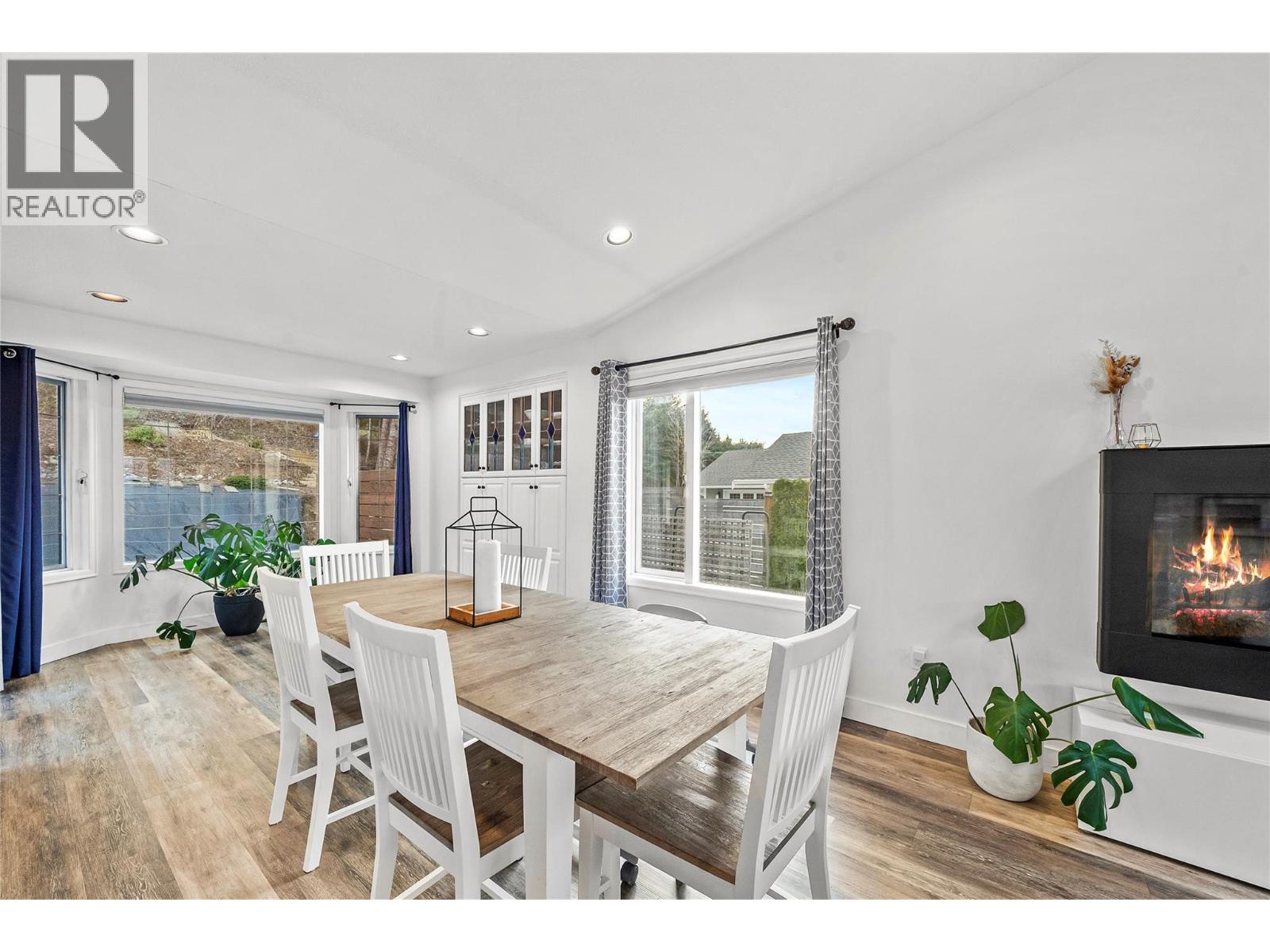 2620 Grand View Place, Blind Bay