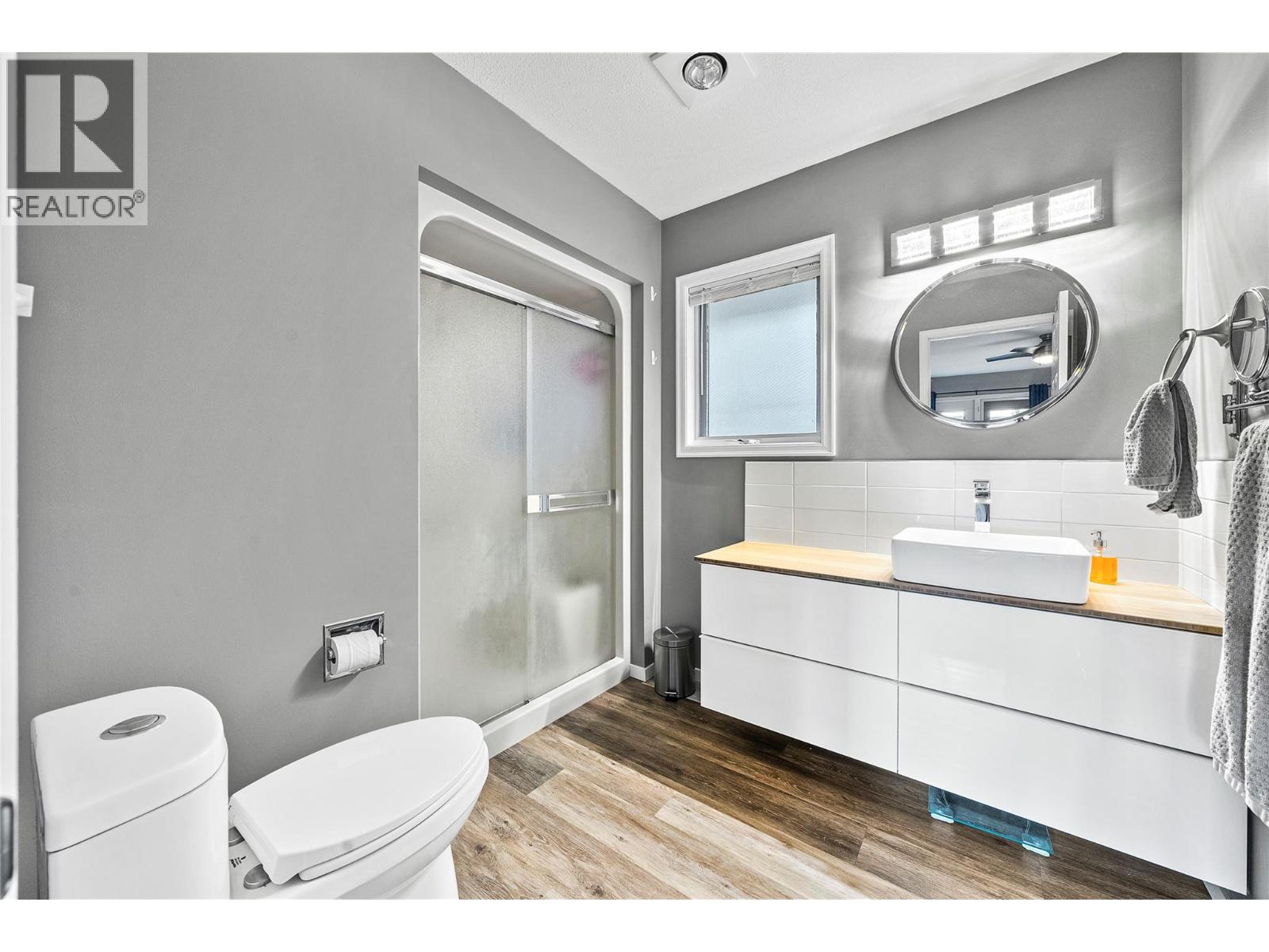 2620 Grand View Place, Blind Bay