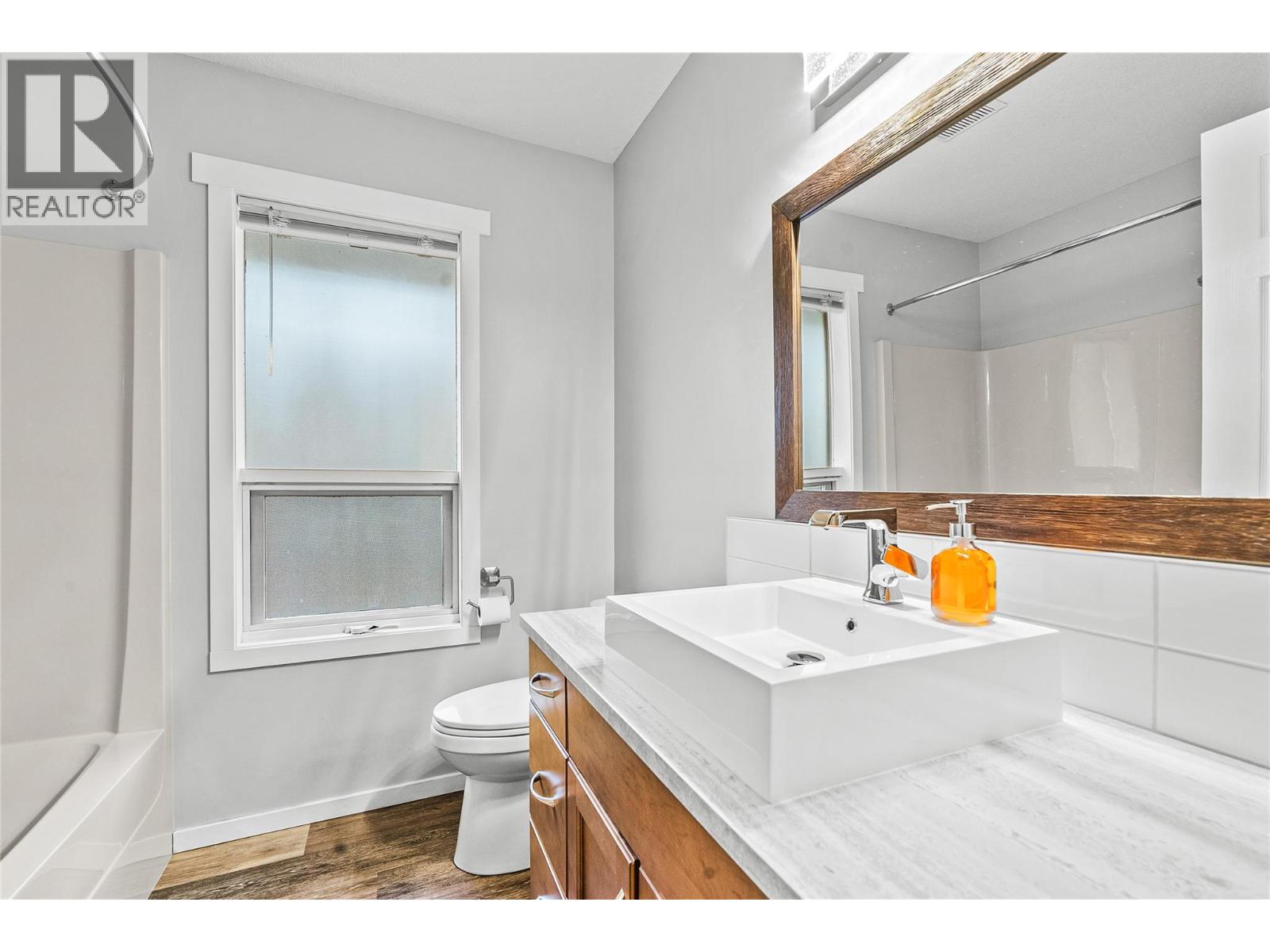 2620 Grand View Place, Blind Bay