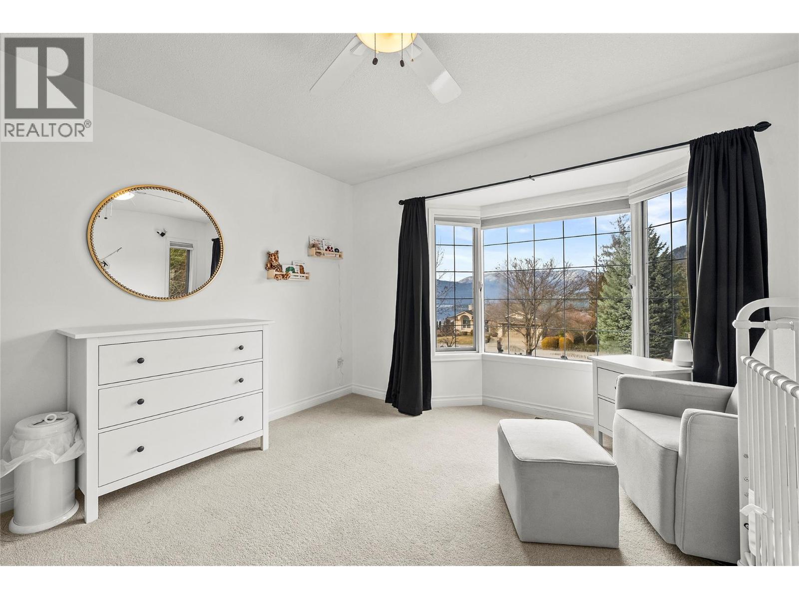 2620 Grand View Place, Blind Bay