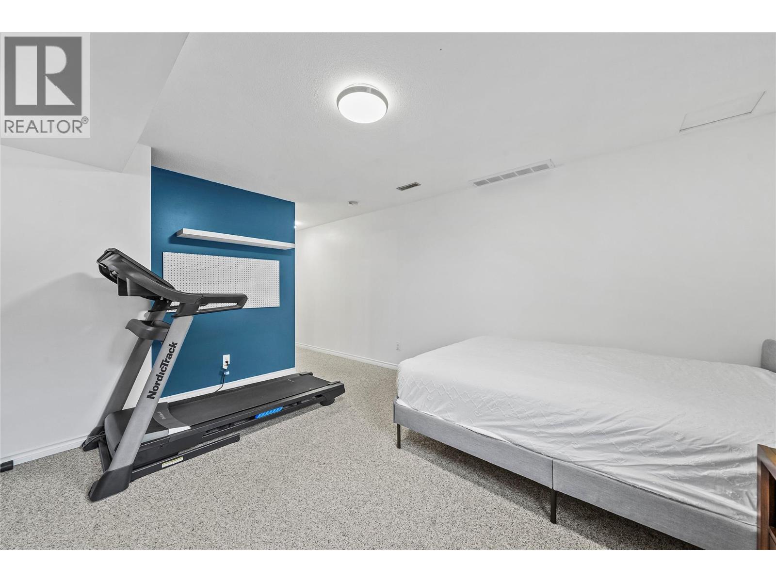 2620 Grand View Place, Blind Bay