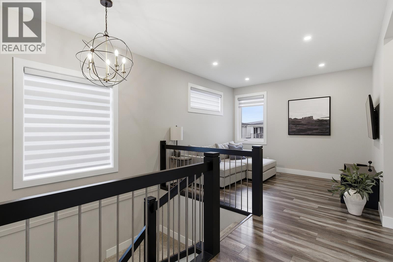 2398 Hawks Boulevard, West Kelowna