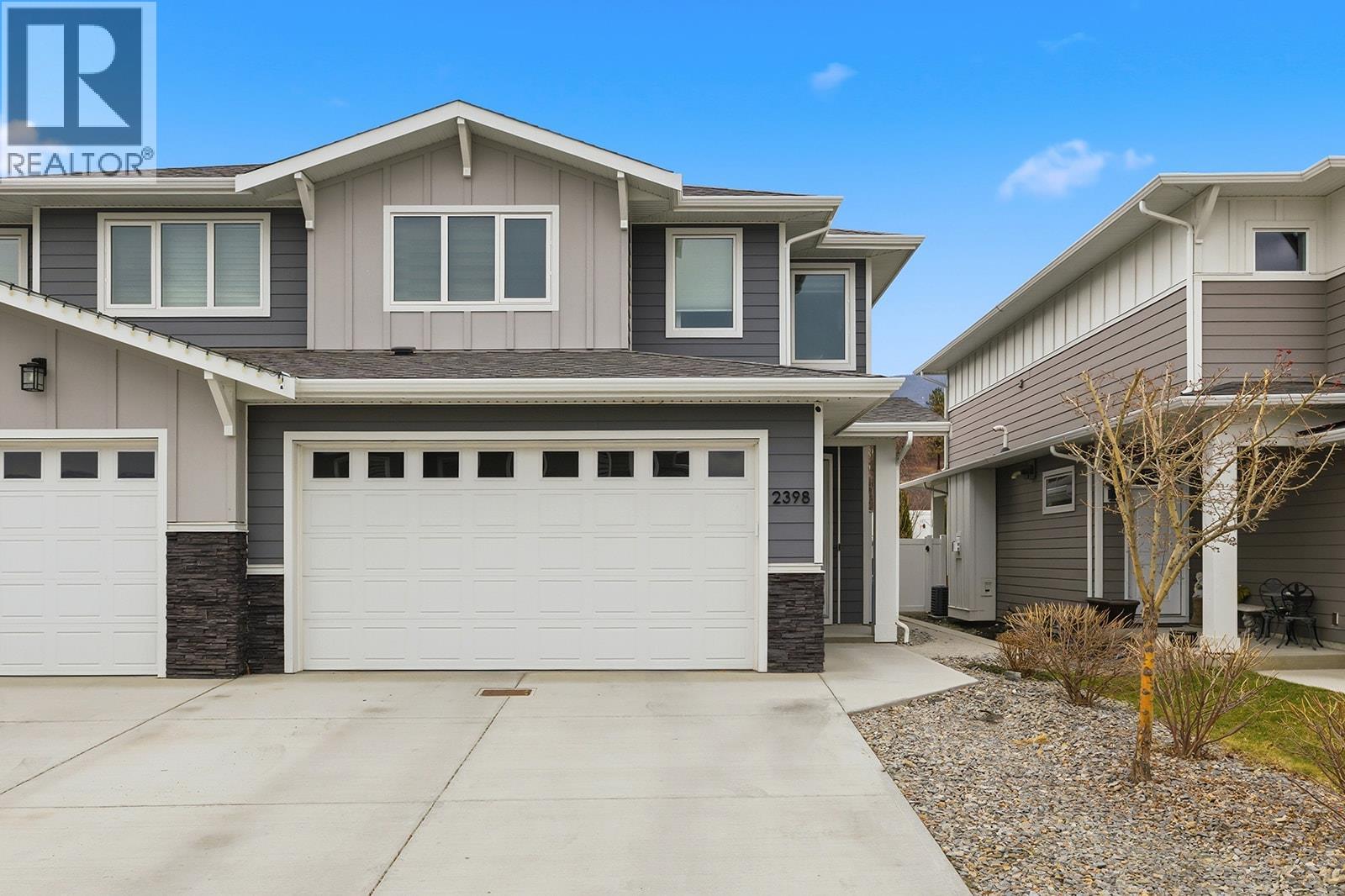 2398 Hawks Boulevard, West Kelowna