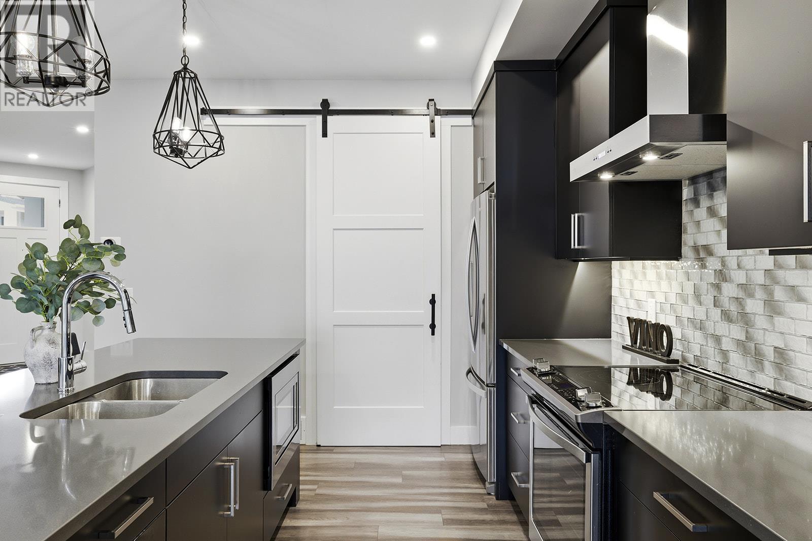 2398 Hawks Boulevard, West Kelowna