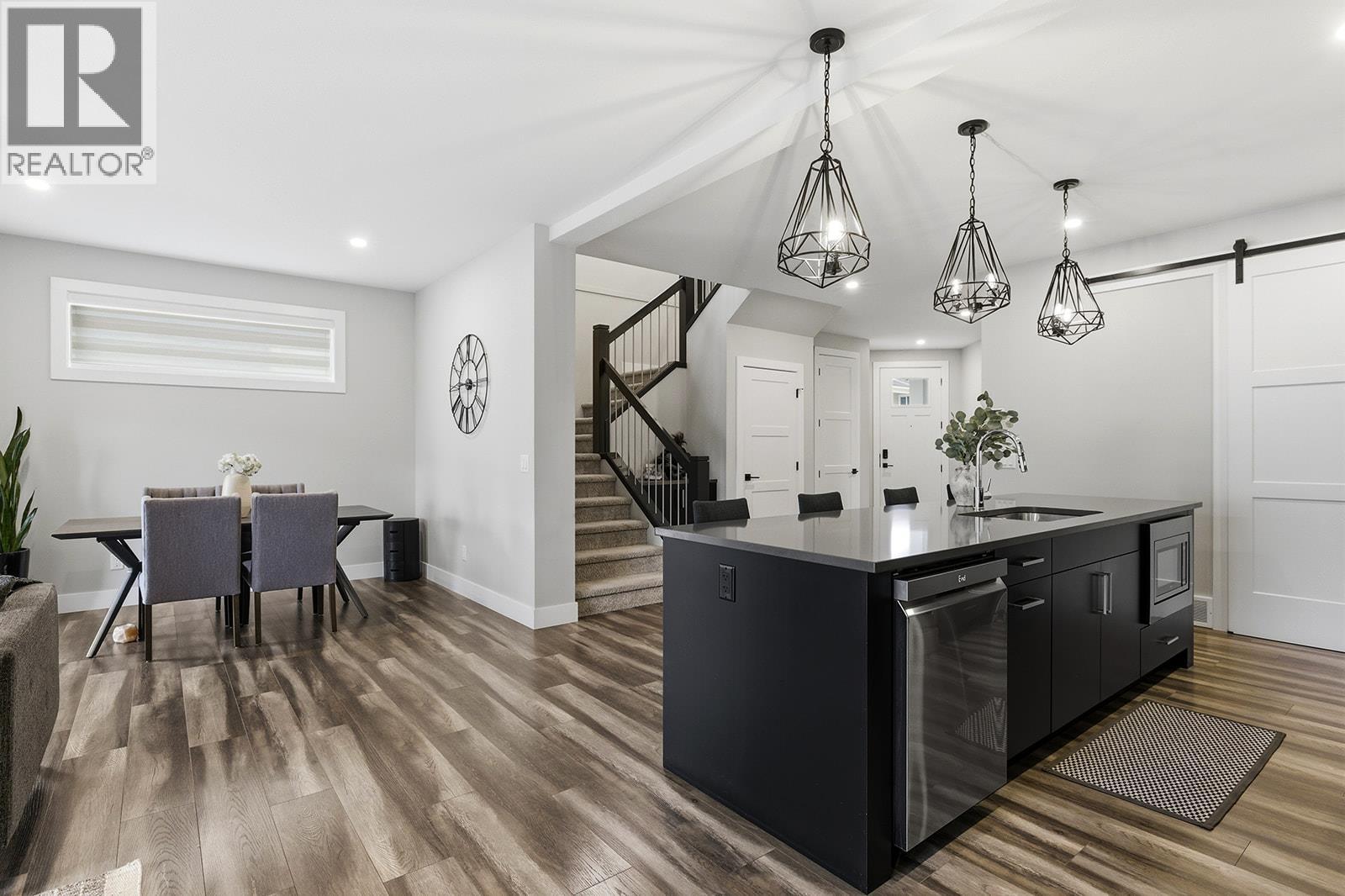 2398 Hawks Boulevard, West Kelowna