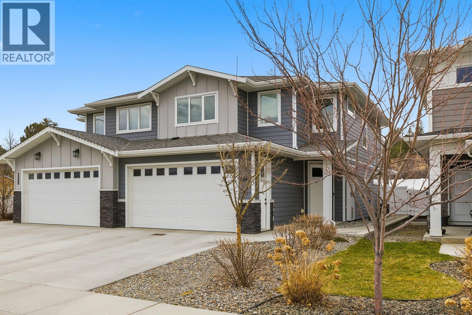 2398 Hawks Boulevard, West Kelowna