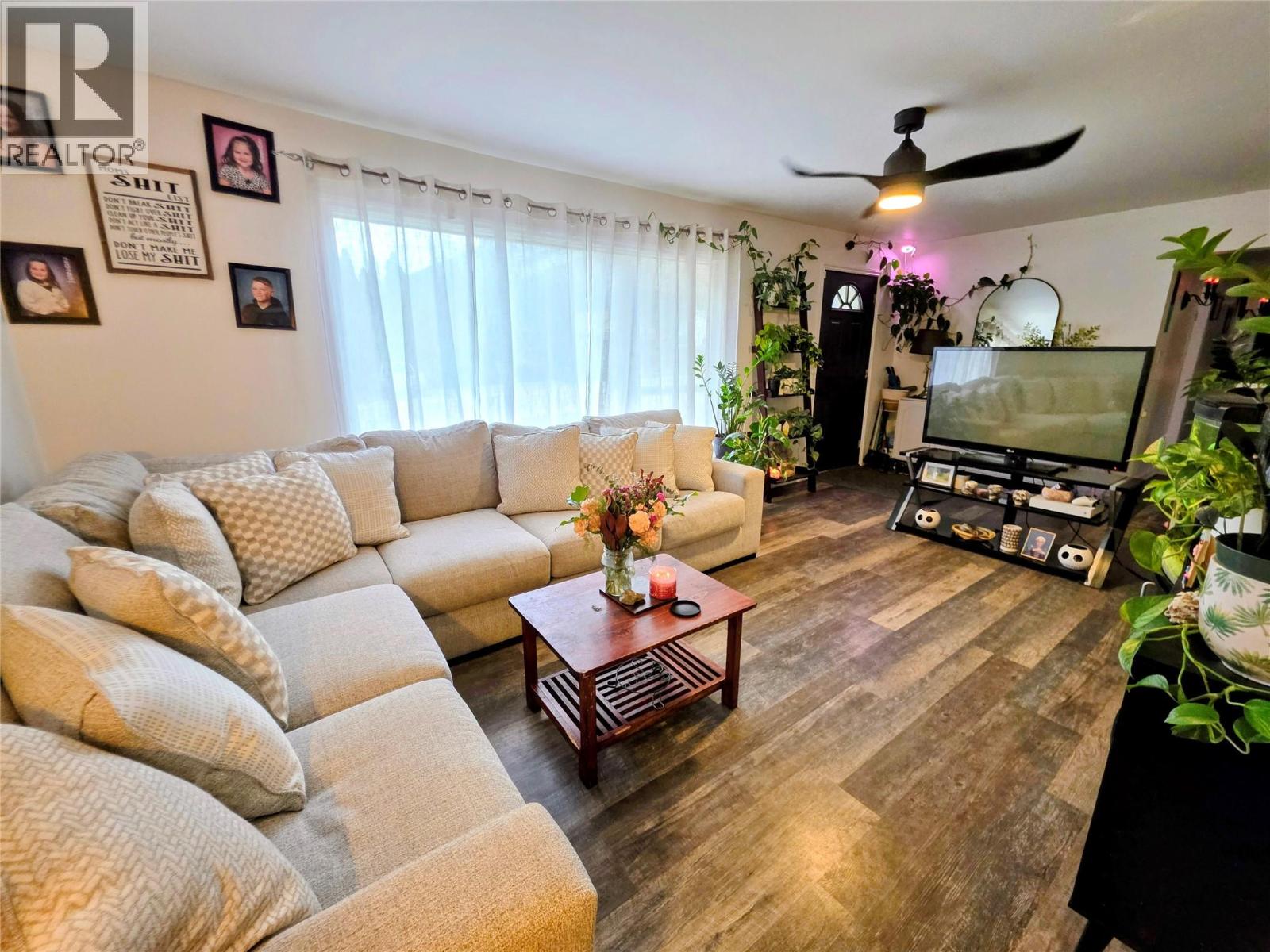 101 Pine Avenue, Fruitvale