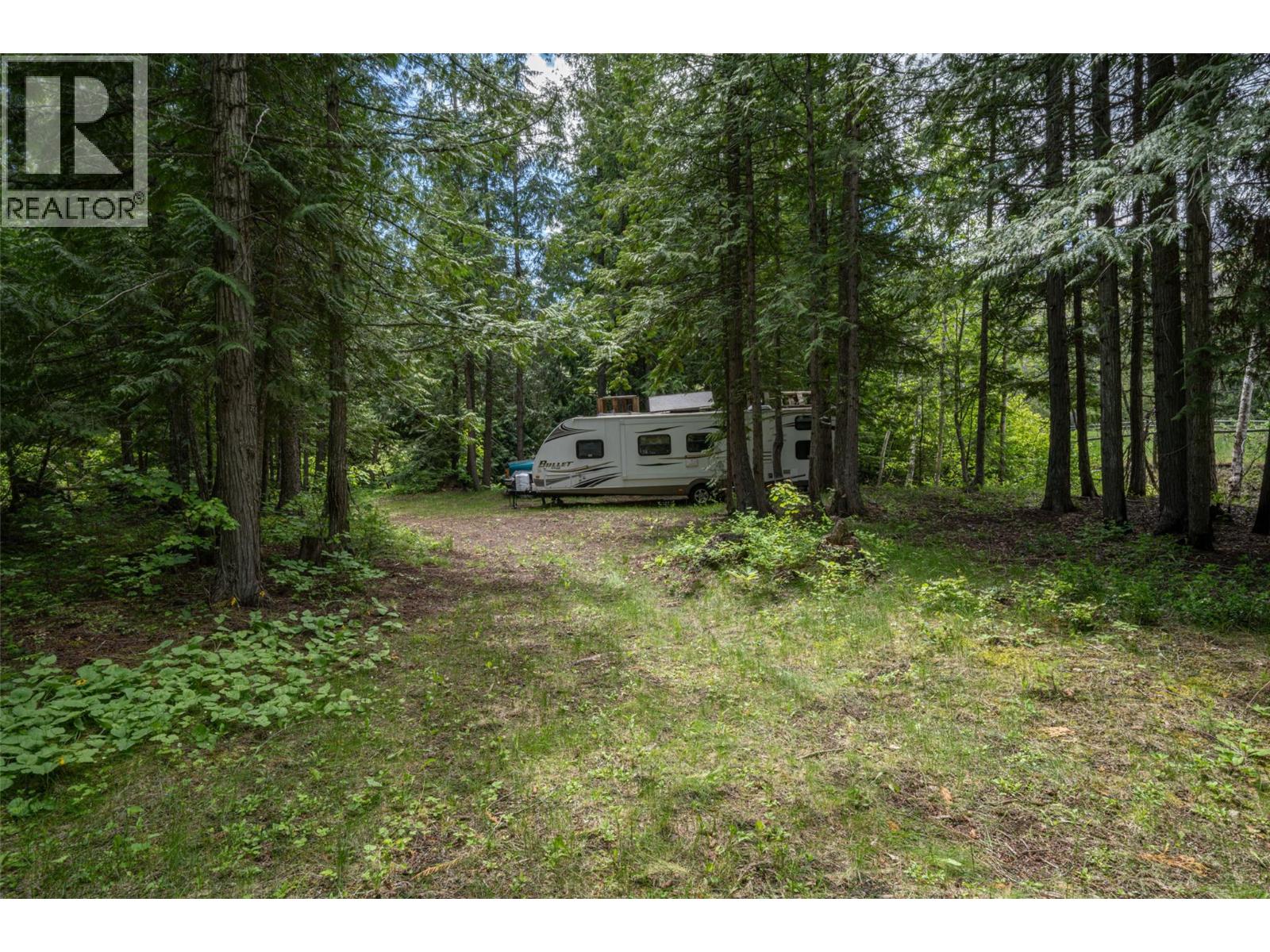 1075 Six Mile Creek Road, Vernon