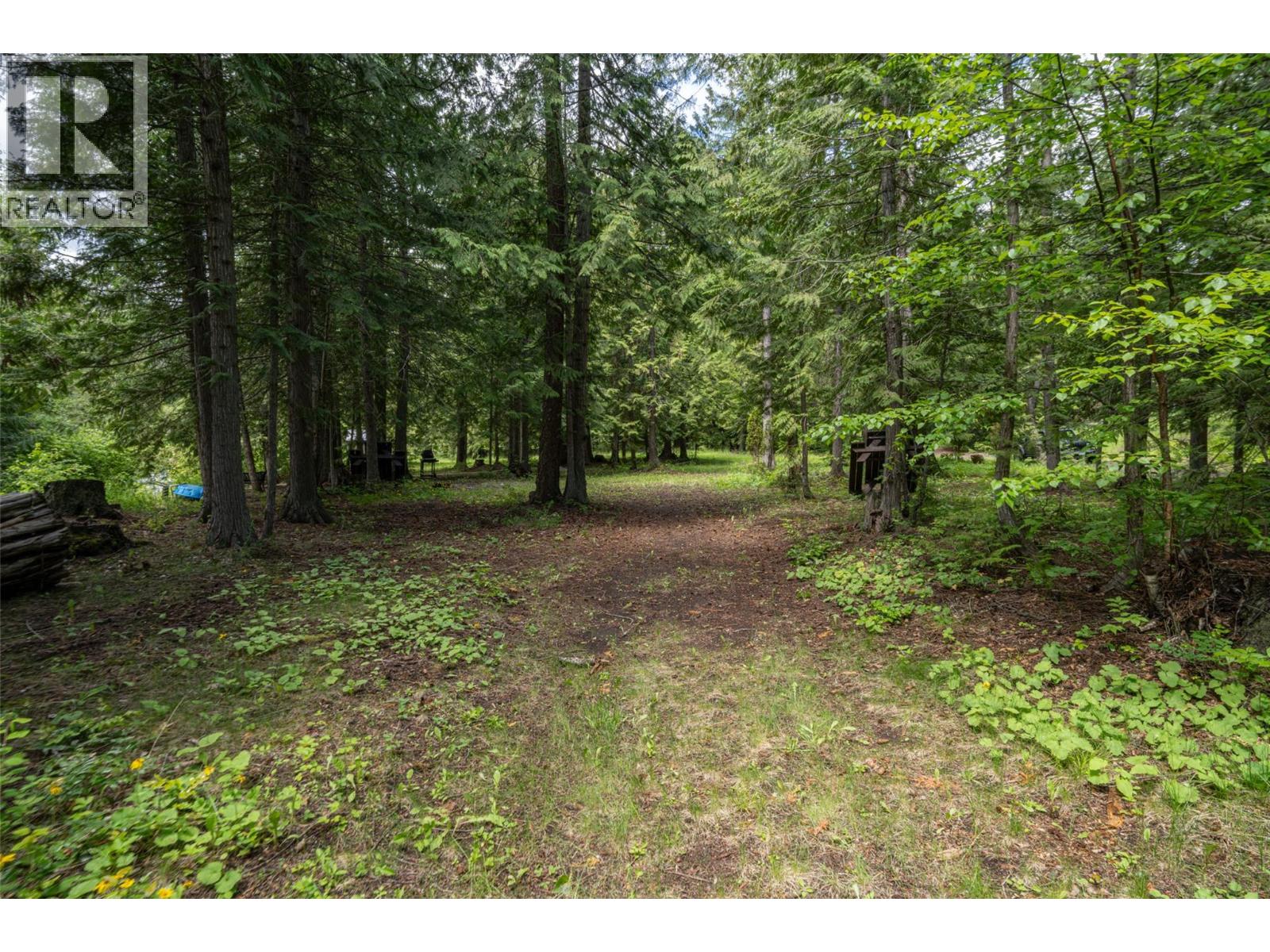 1075 Six Mile Creek Road, Vernon