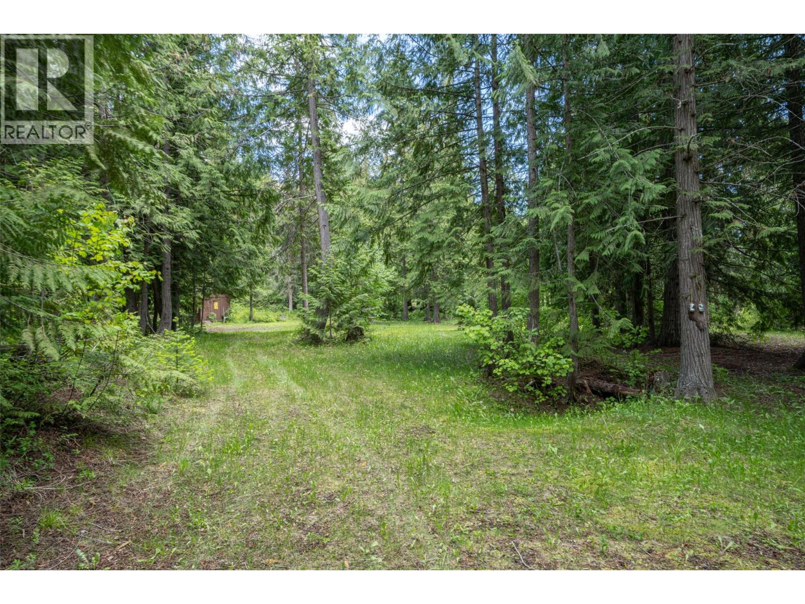 1075 Six Mile Creek Road, Vernon