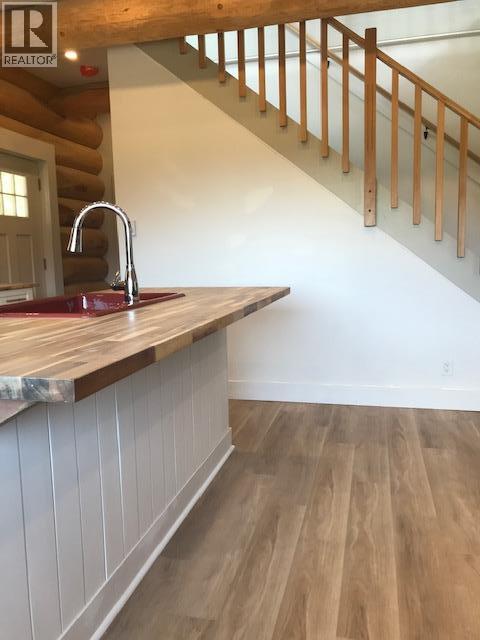 1075 Six Mile Creek Road, Vernon