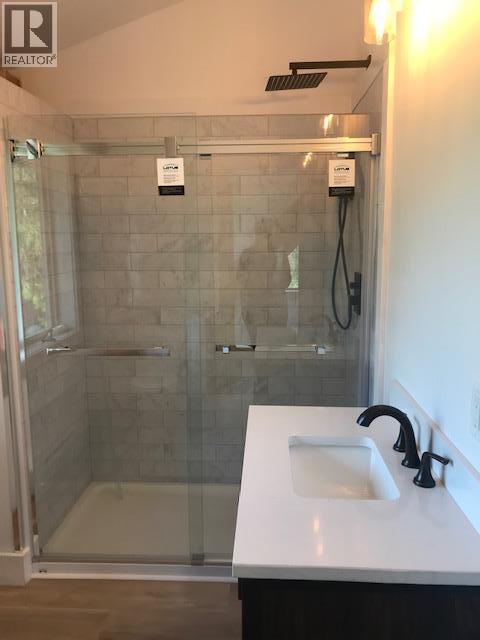 1075 Six Mile Creek Road, Vernon