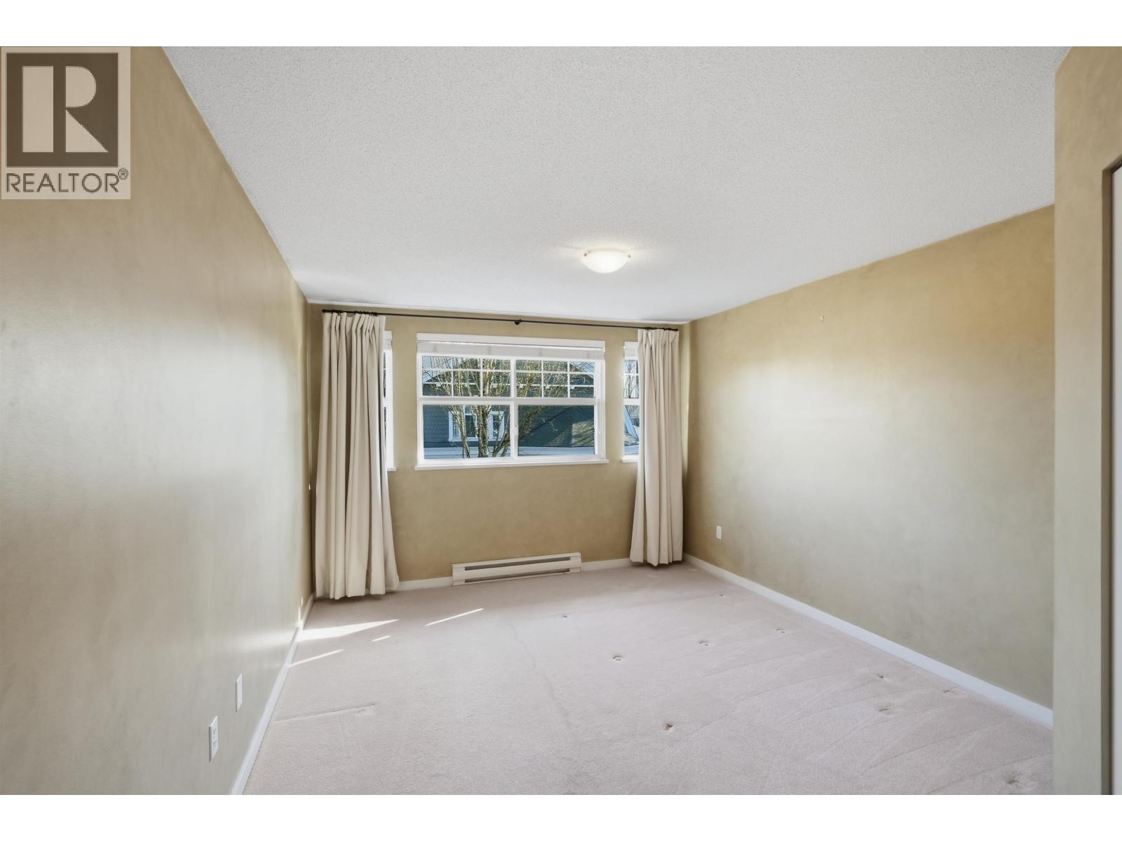 #2-5900 FERRY Road, Delta