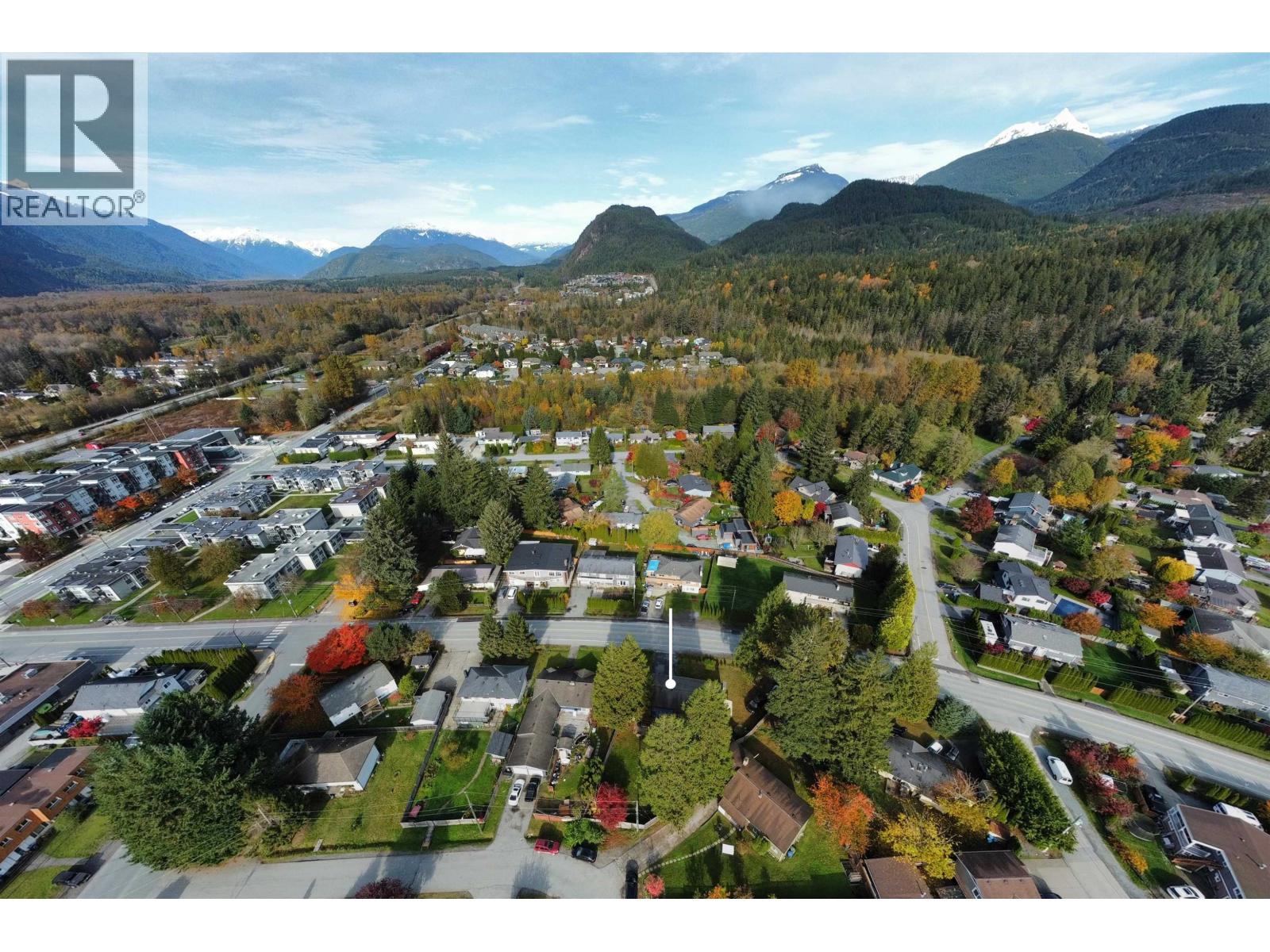 2026 GARIBALDI WAY, Squamish