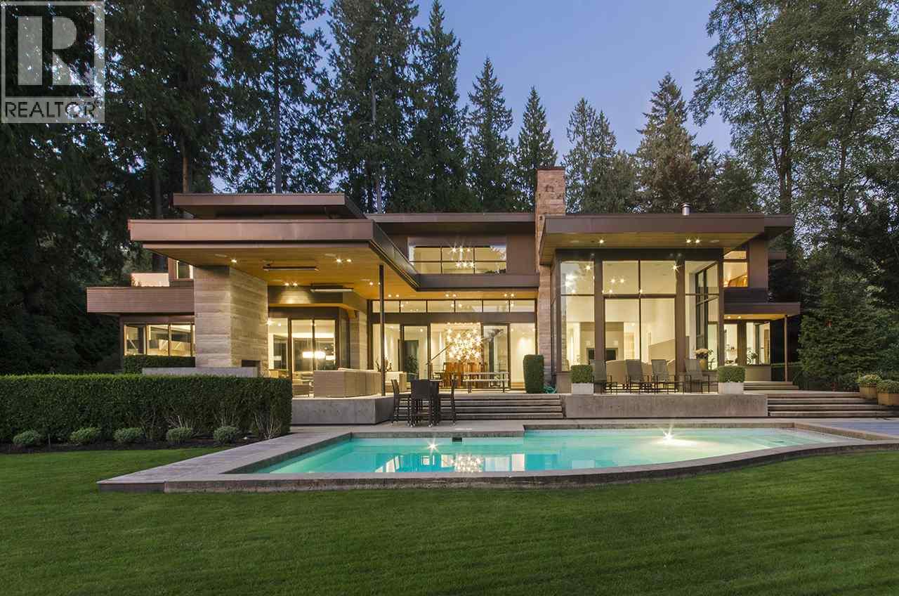 2998 ROSEBERY Avenue - main photo