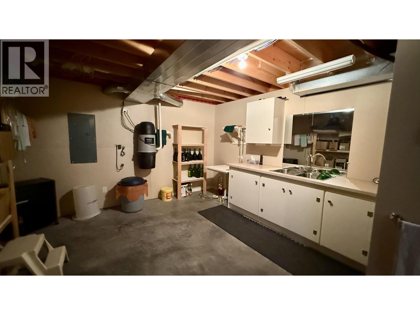 5456 CARLSON ROAD - 35