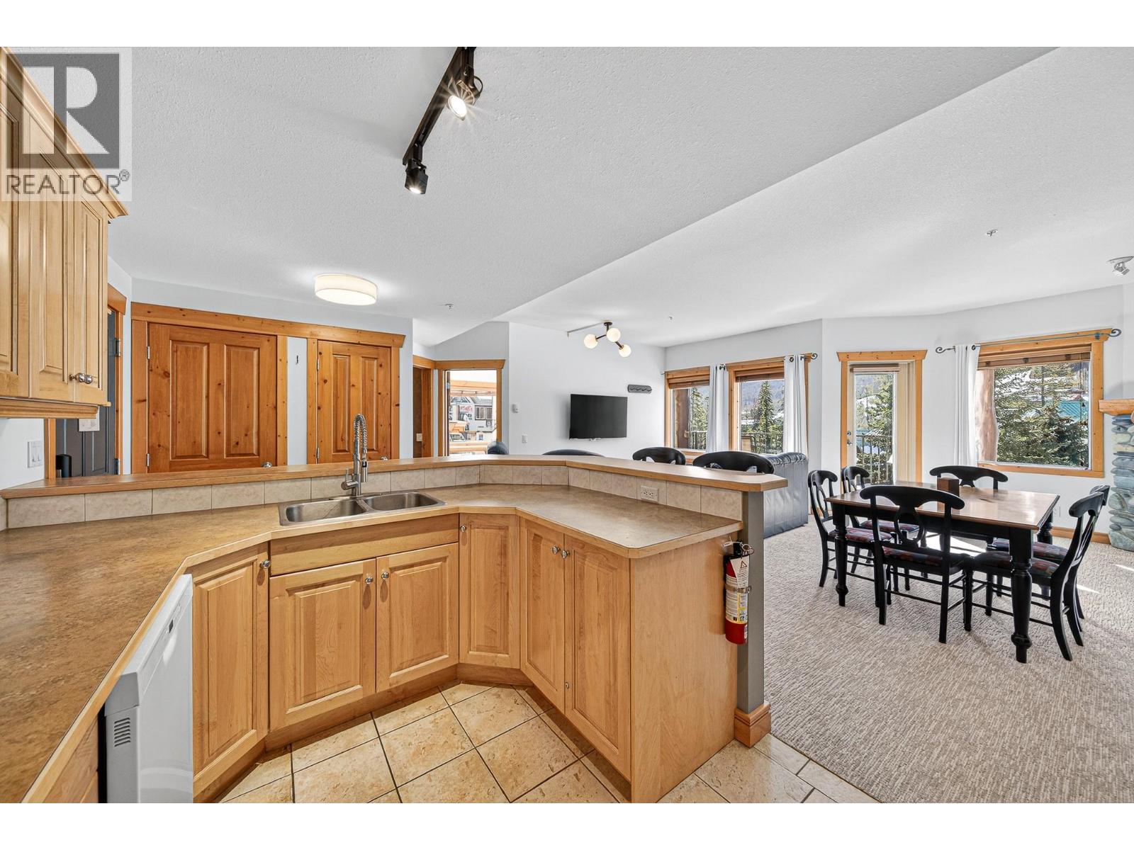 5350 Highline Drive Unit# 2221, Fernie