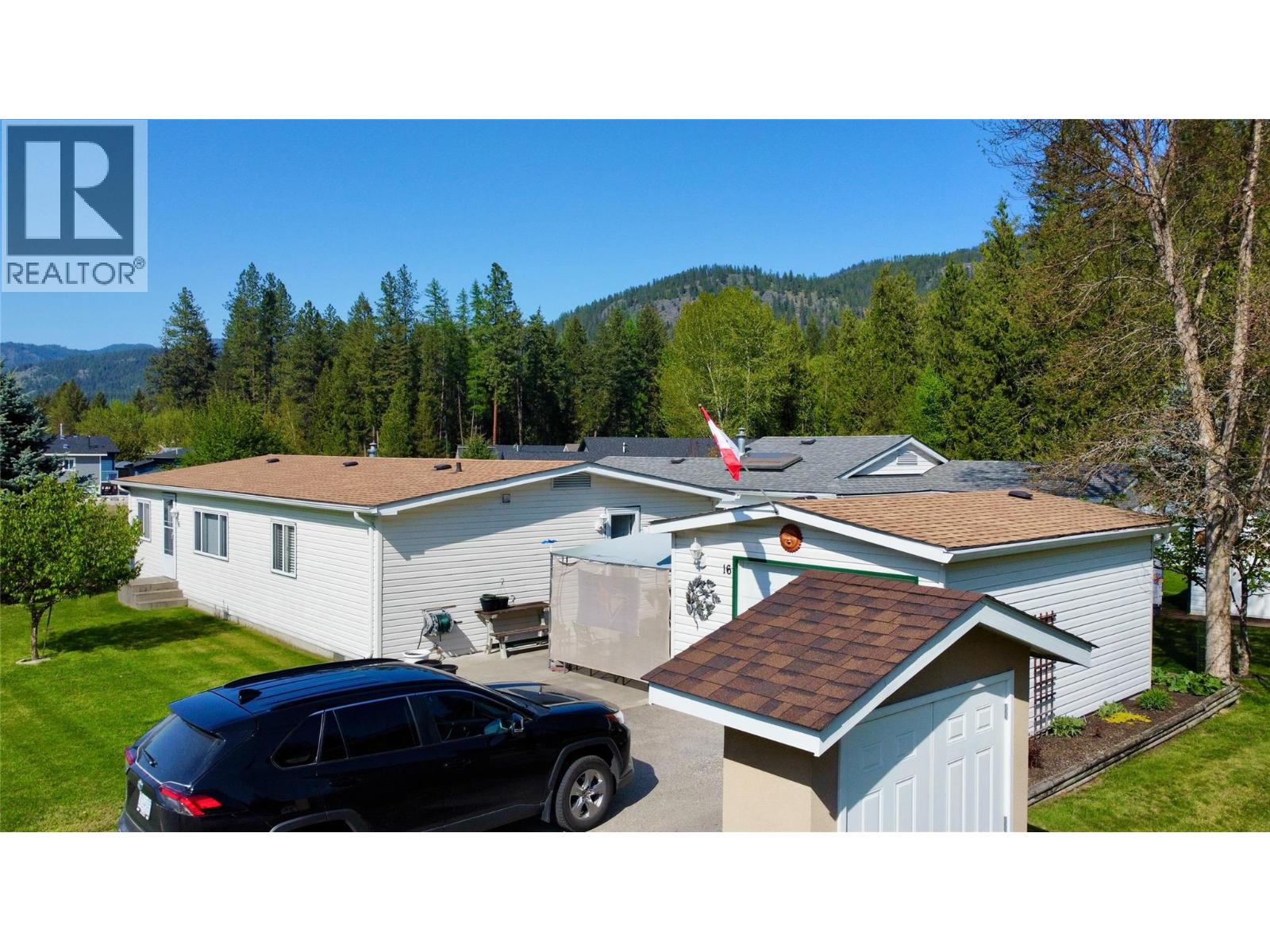 1500 NEIMI Road Unit# 16, Christina Lake