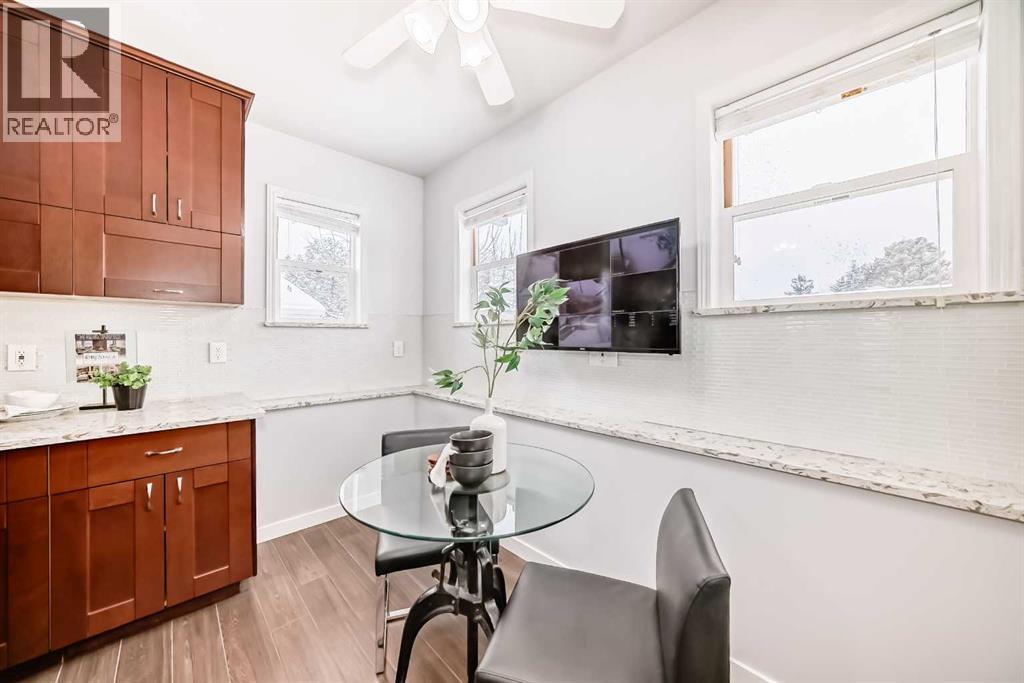 Single Family House Bungalow for Sale in  Dalton Drive NW Dalhousie Calgary 