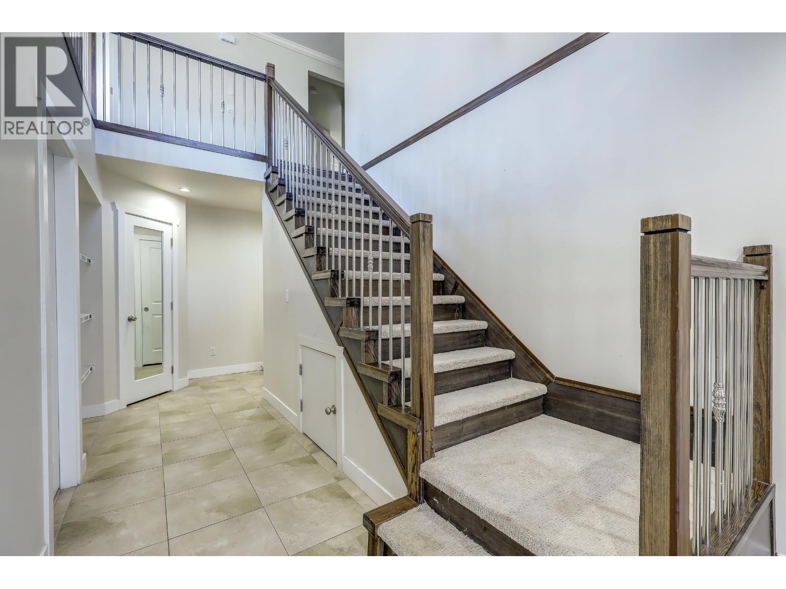 4620 RIVER Road West, Ladner