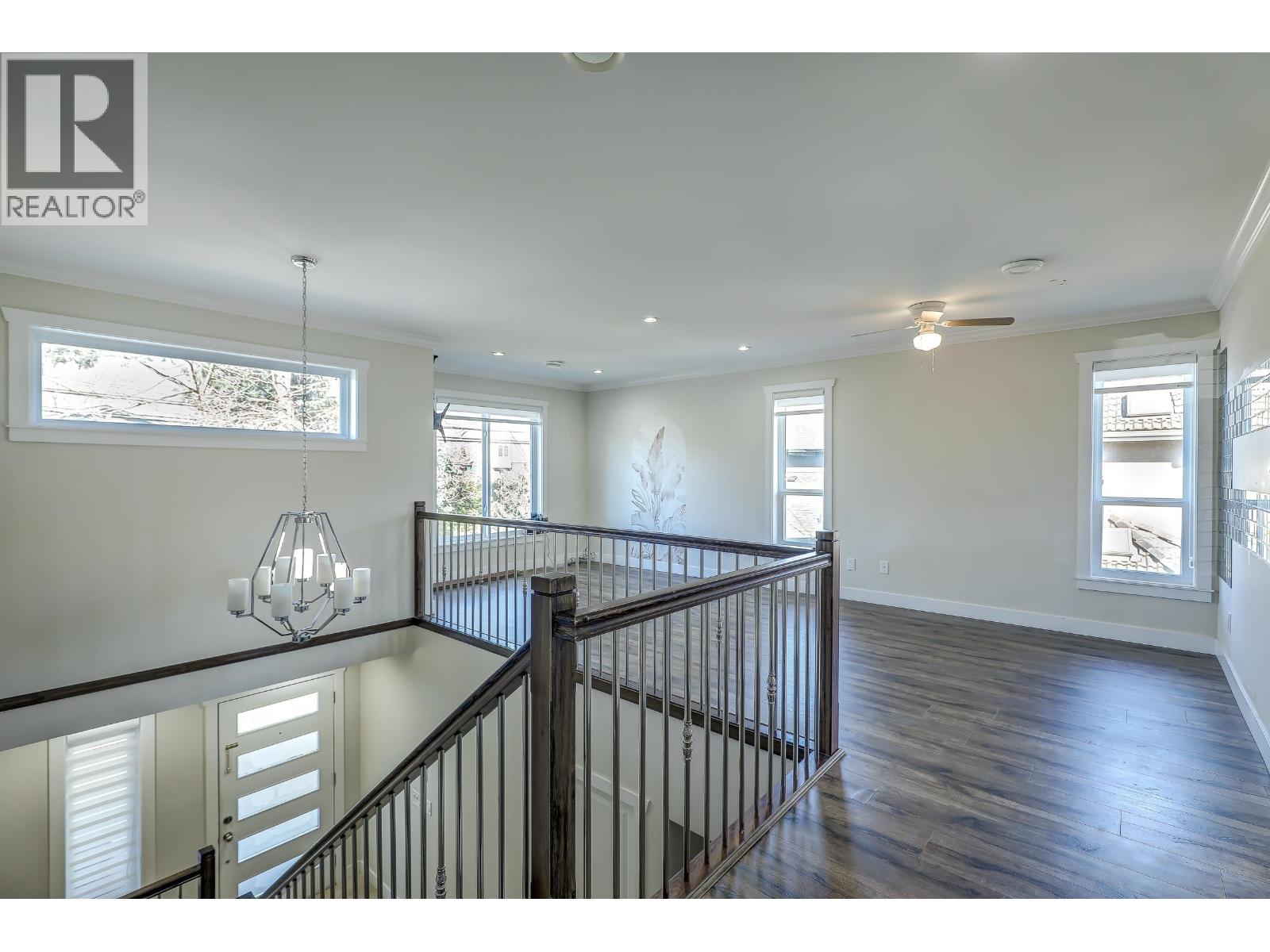 4620 RIVER Road West, Ladner