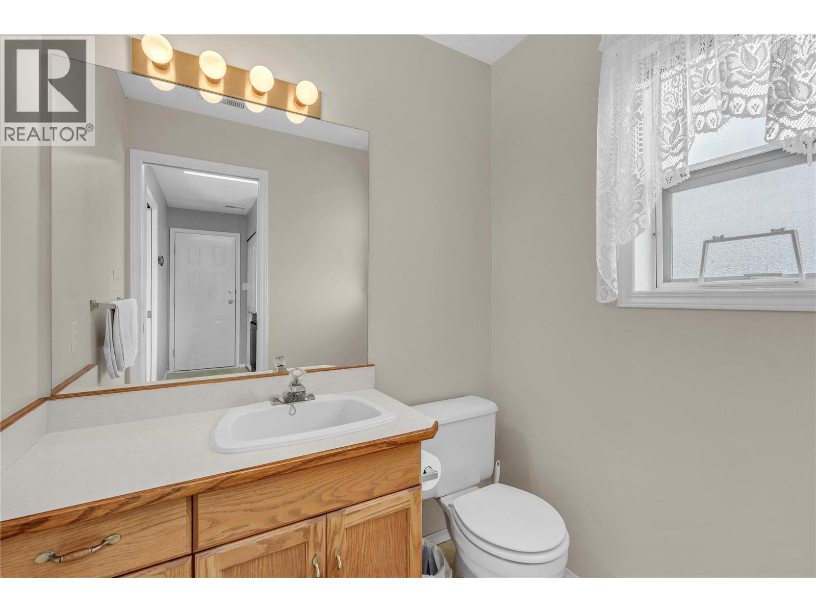 136 Rogers Crescent, Penticton