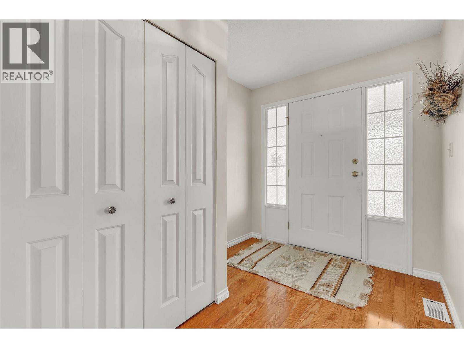 136 Rogers Crescent - 2